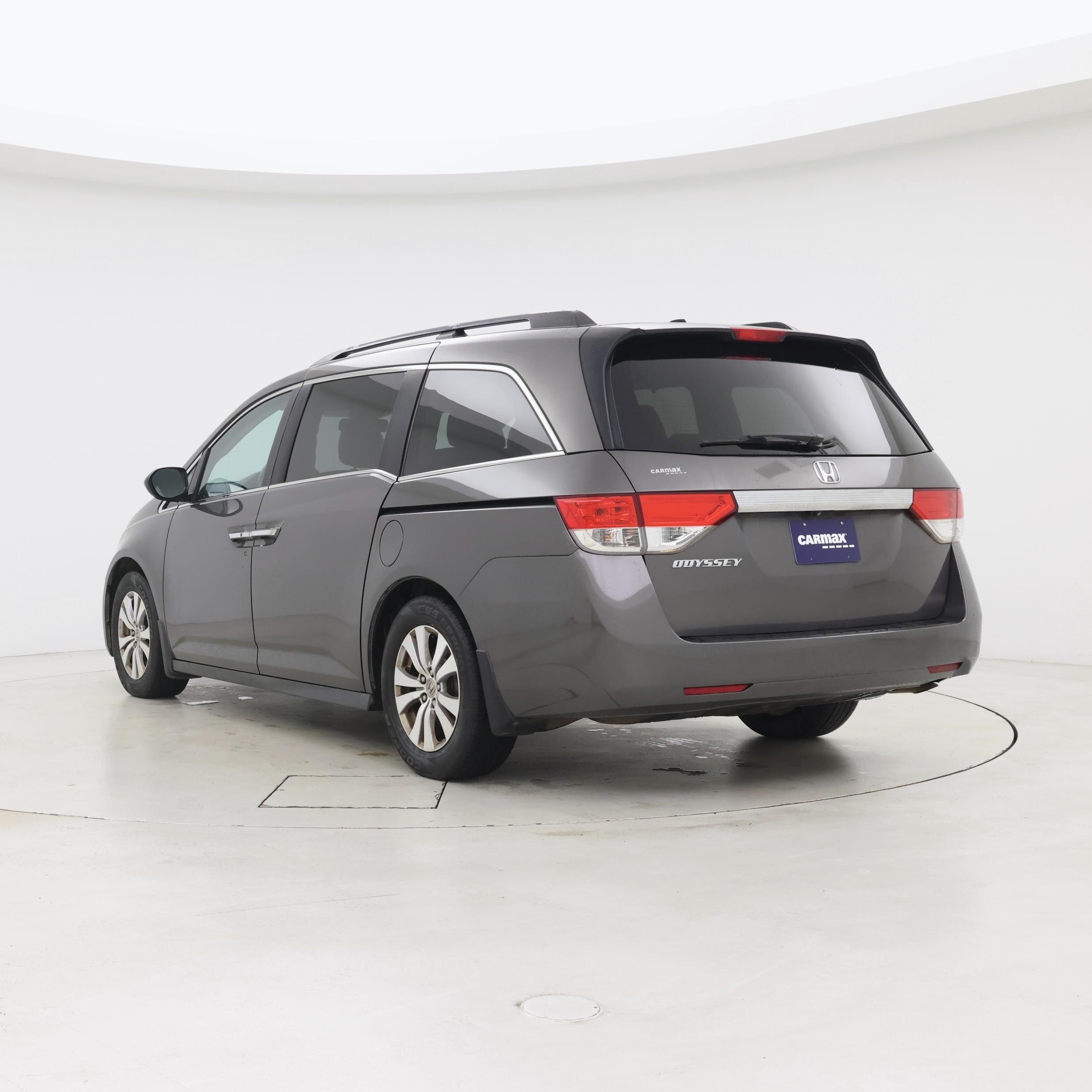 Thumbnail: 2014 Honda Odyssey - 2