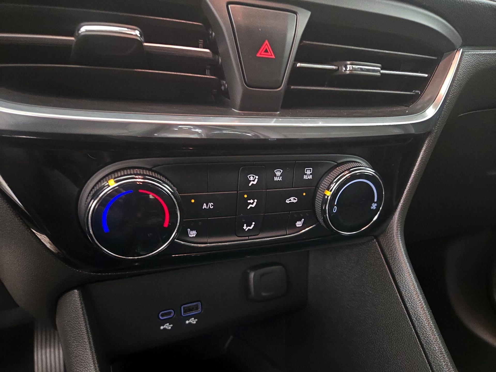 Thumbnail: 2024 Buick Encore GX - 16