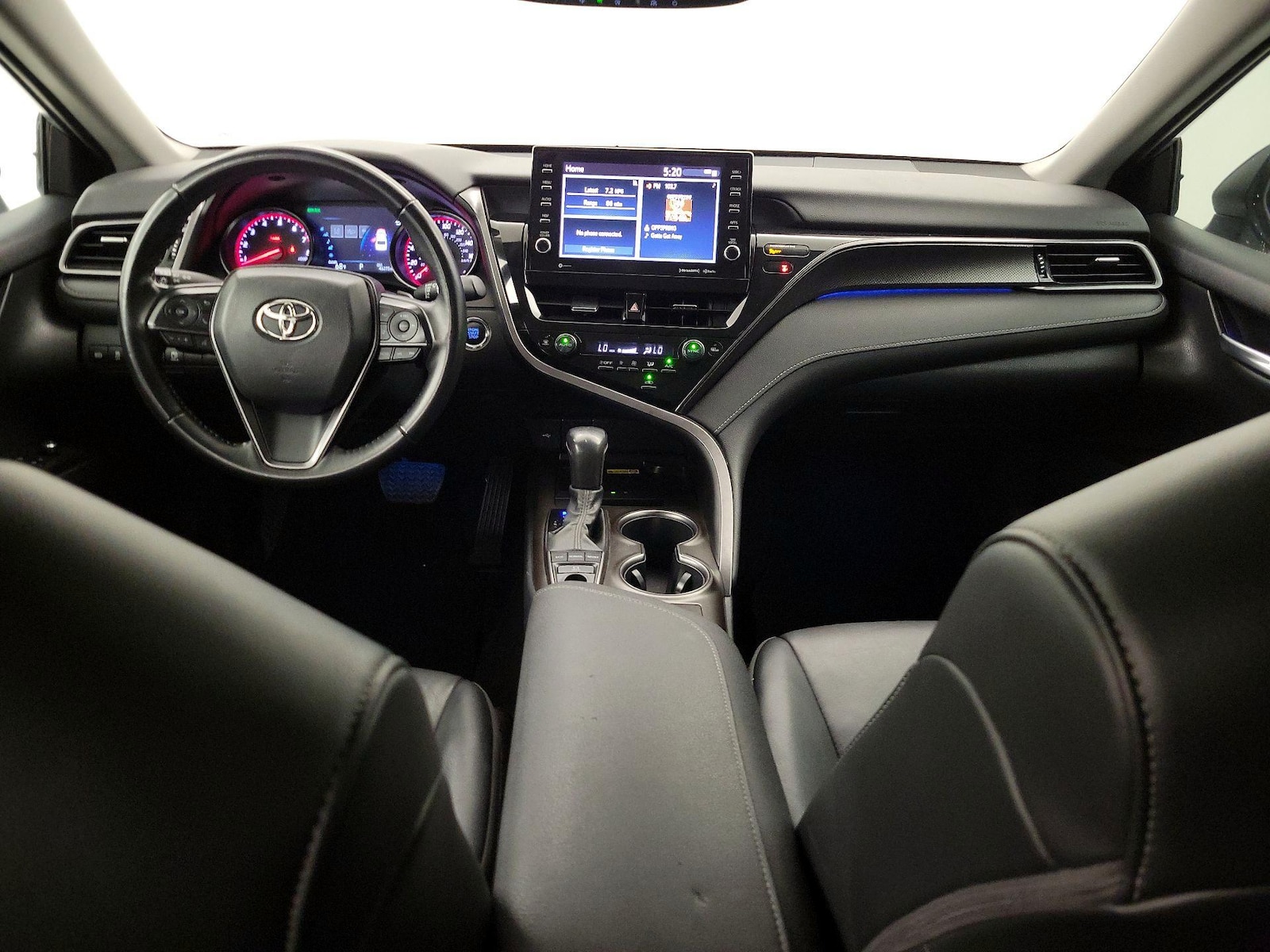 2023 Toyota Camry XSE - Photo 10