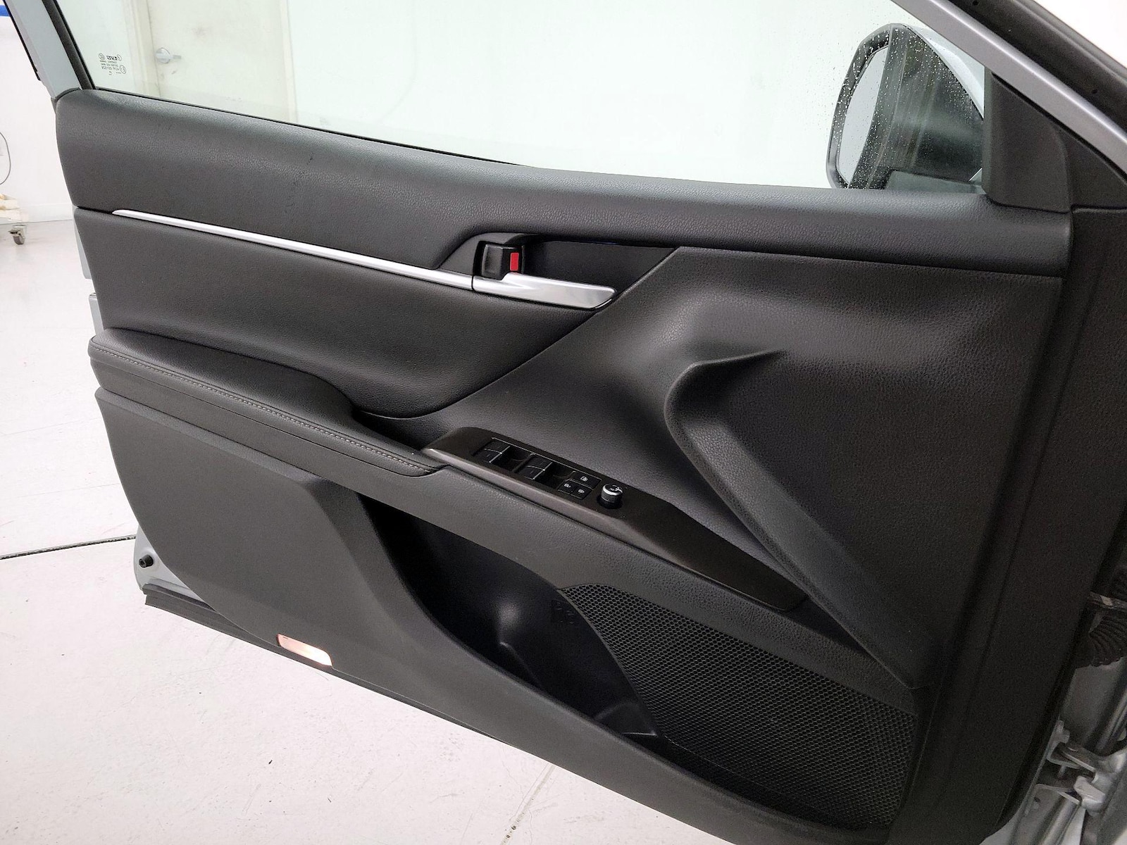2023 Toyota Camry XSE - Photo 13