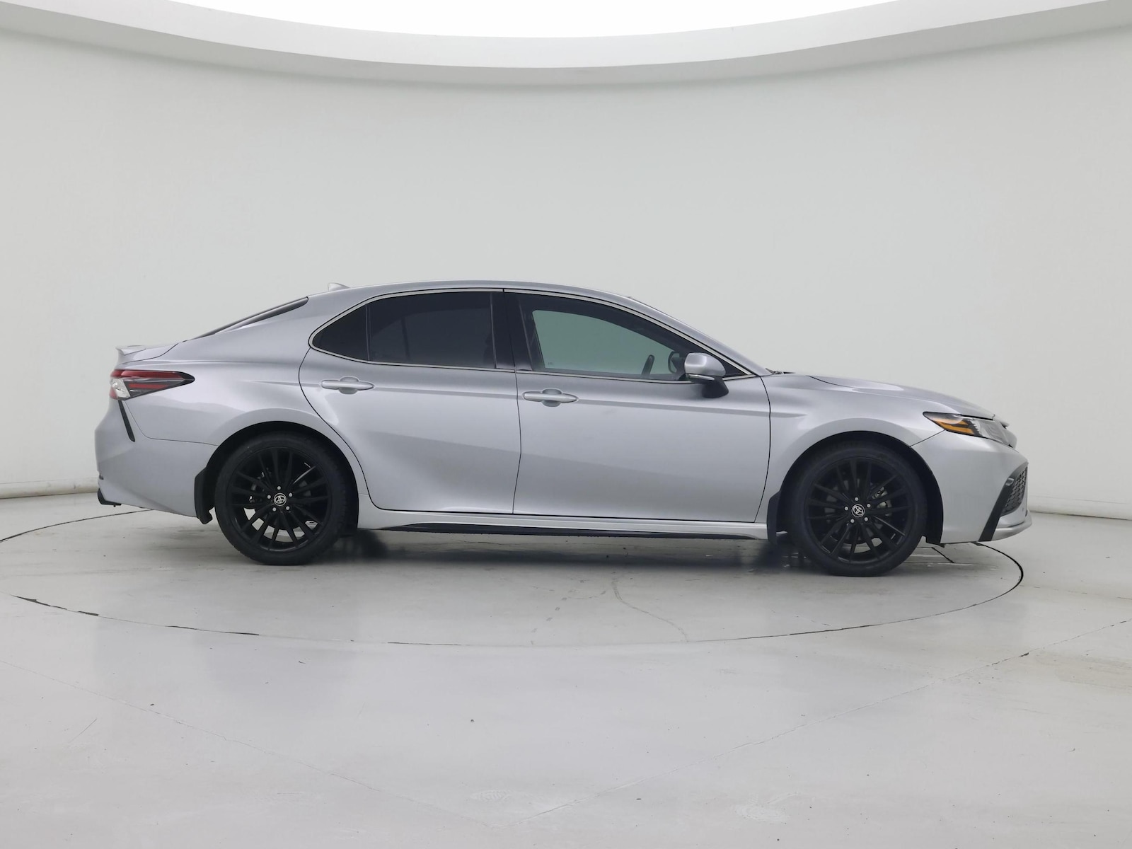 2023 Toyota Camry XSE - Photo 8