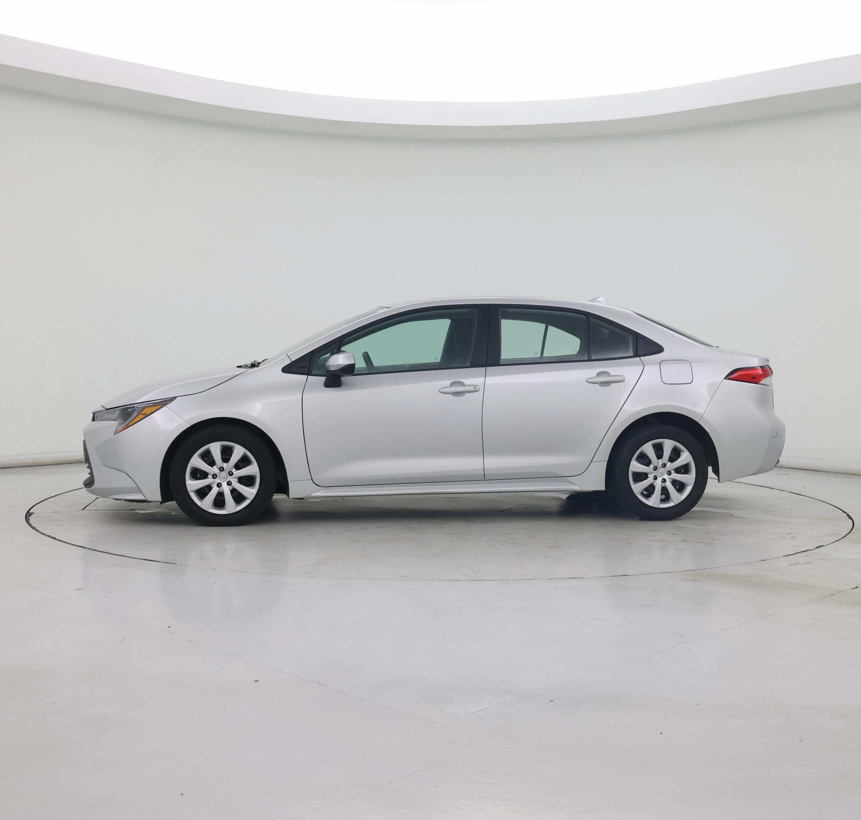 Thumbnail: 2024 Toyota Corolla - 3