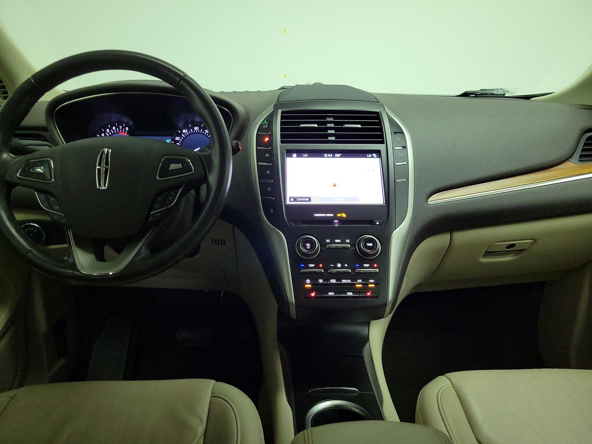 Thumbnail: 2019 Lincoln MKC - 9