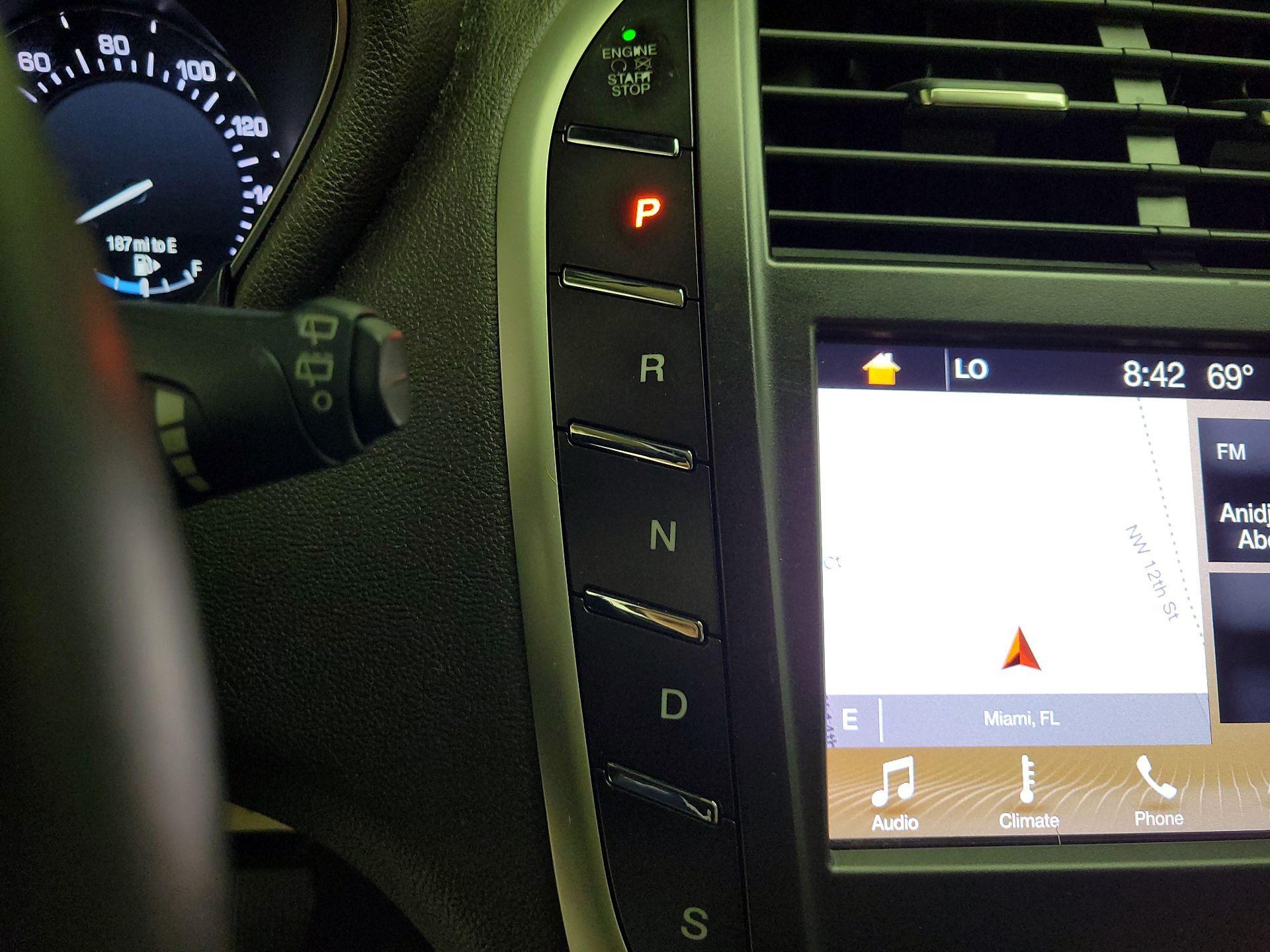 Thumbnail: 2019 Lincoln MKC - 18