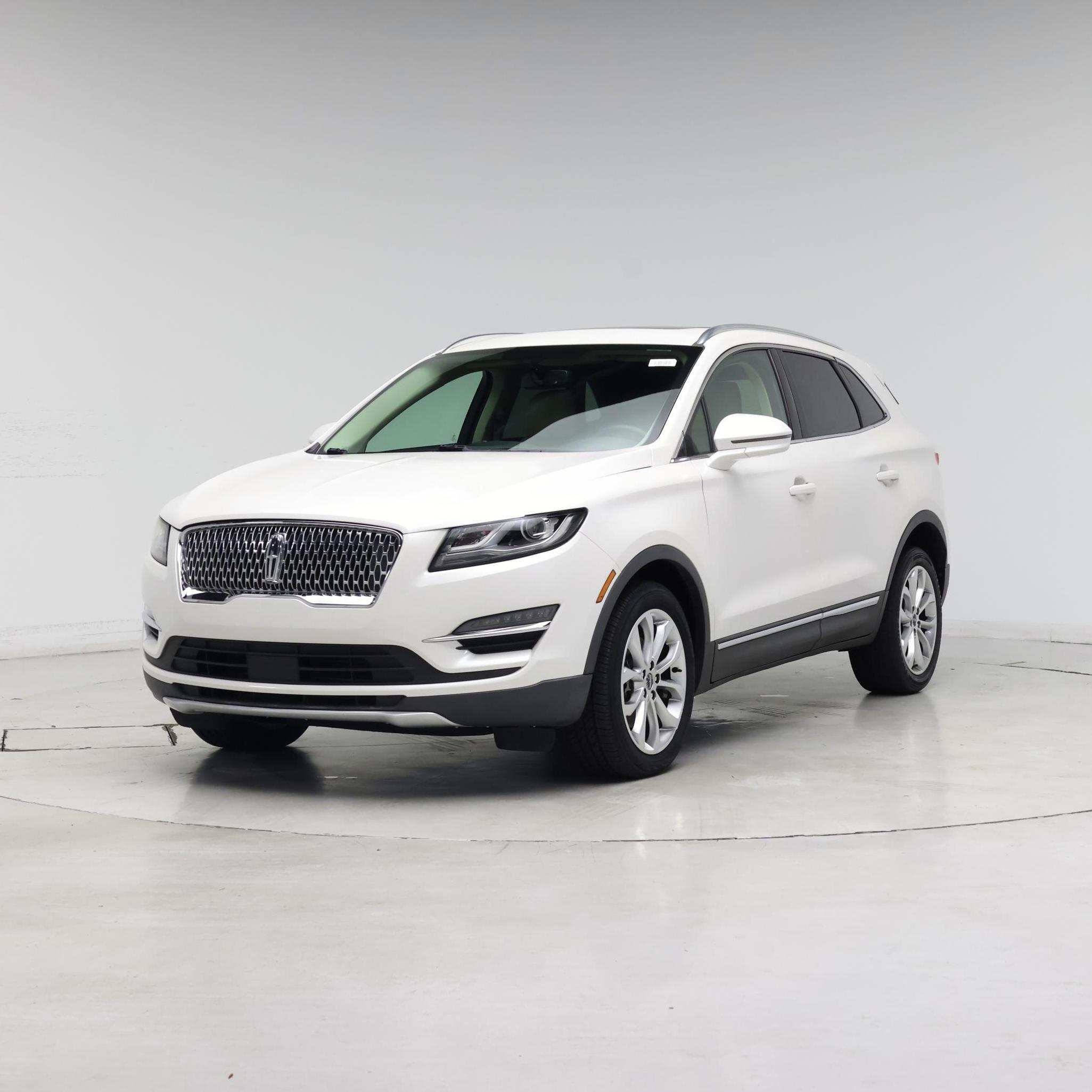 Thumbnail: 2019 Lincoln MKC - 4