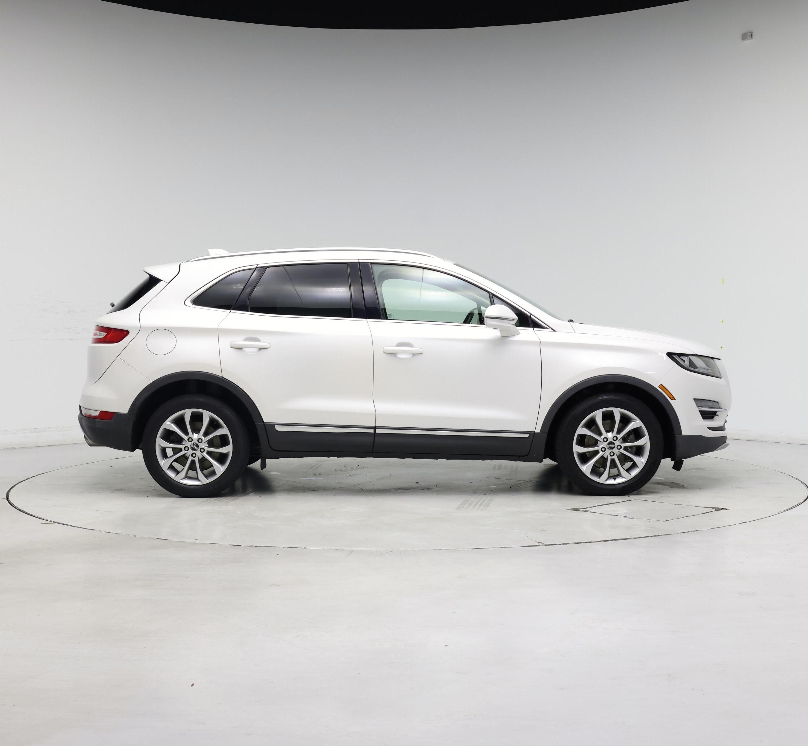 Thumbnail: 2019 Lincoln MKC - 7