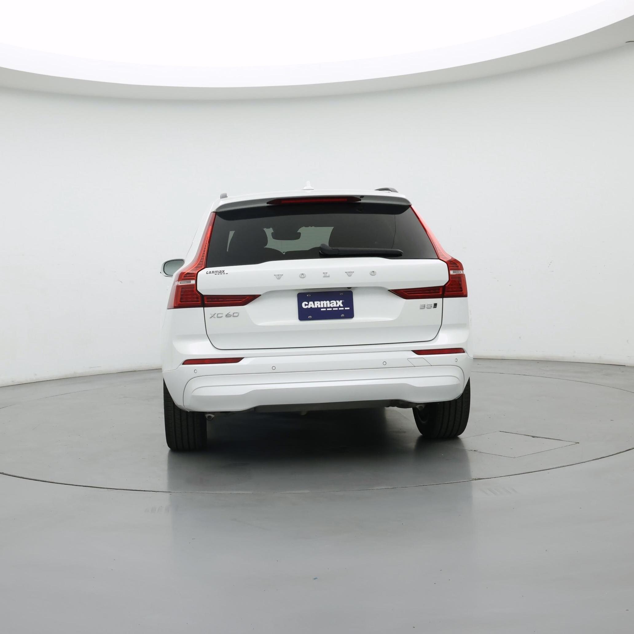 Thumbnail: 2022 Volvo XC60 - 6
