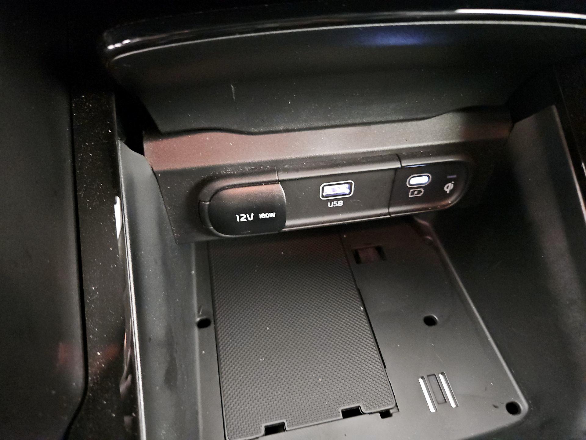 Thumbnail: 2024 Kia Telluride - 18