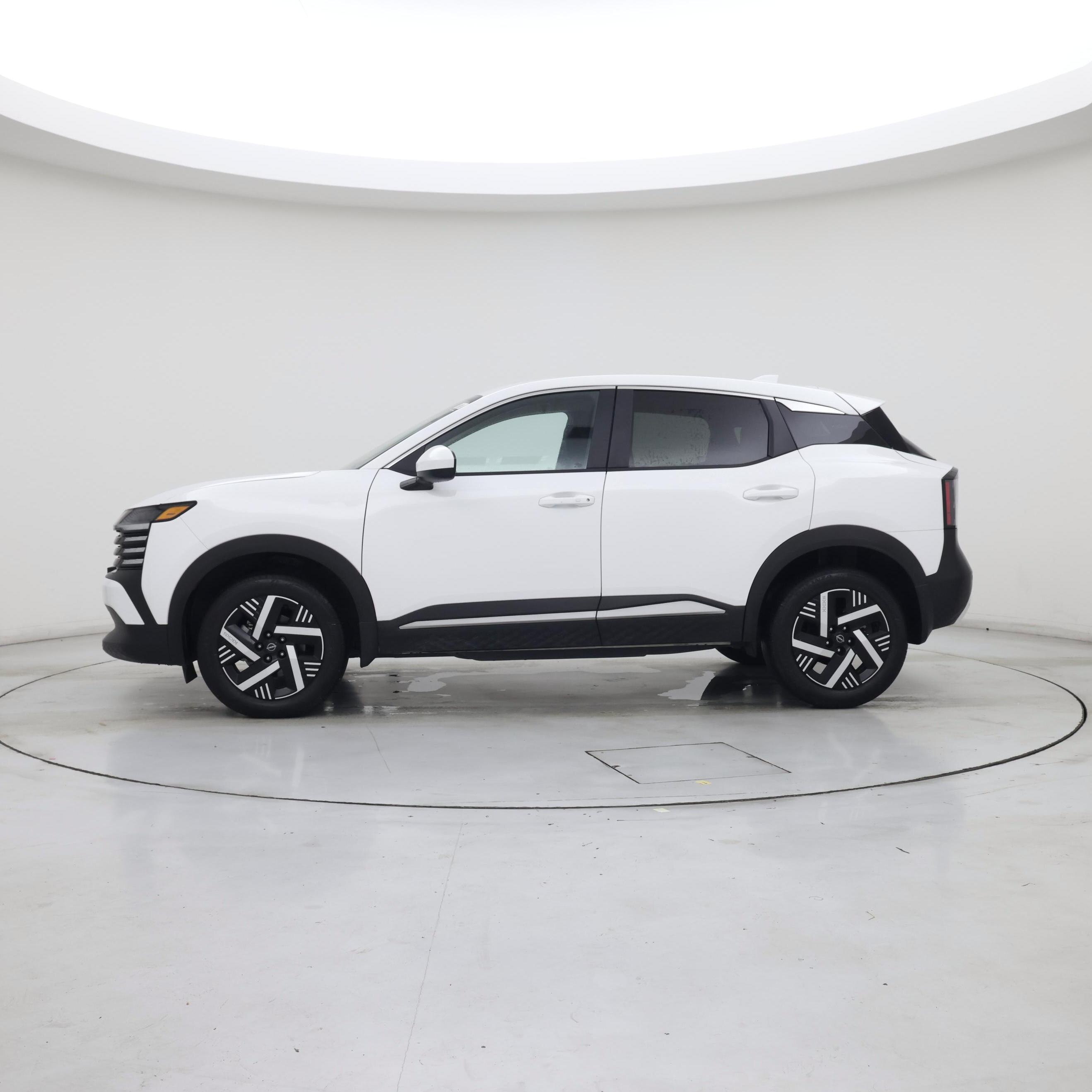 Thumbnail: 2025 Nissan Kicks - 3