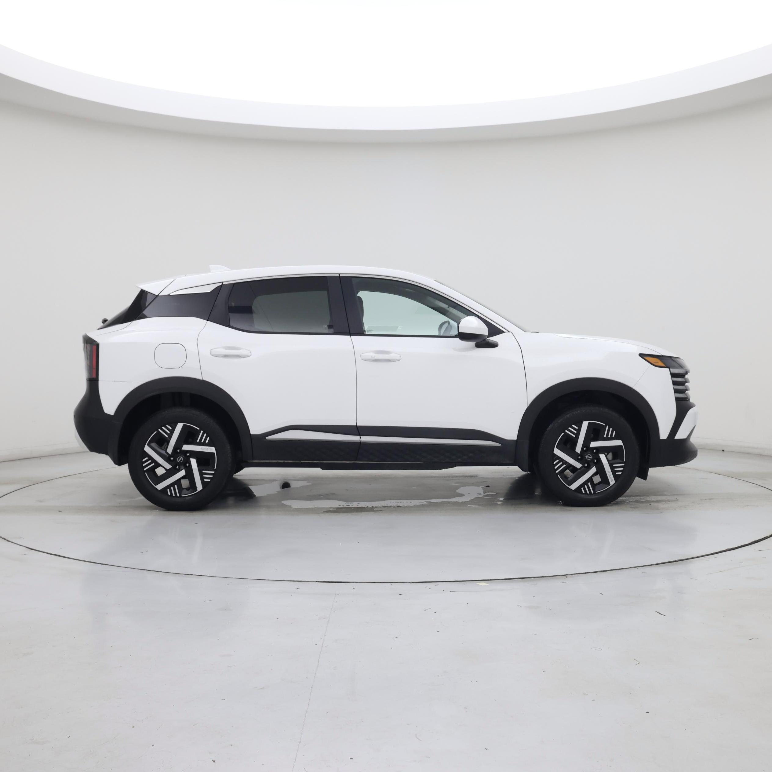Thumbnail: 2025 Nissan Kicks - 7