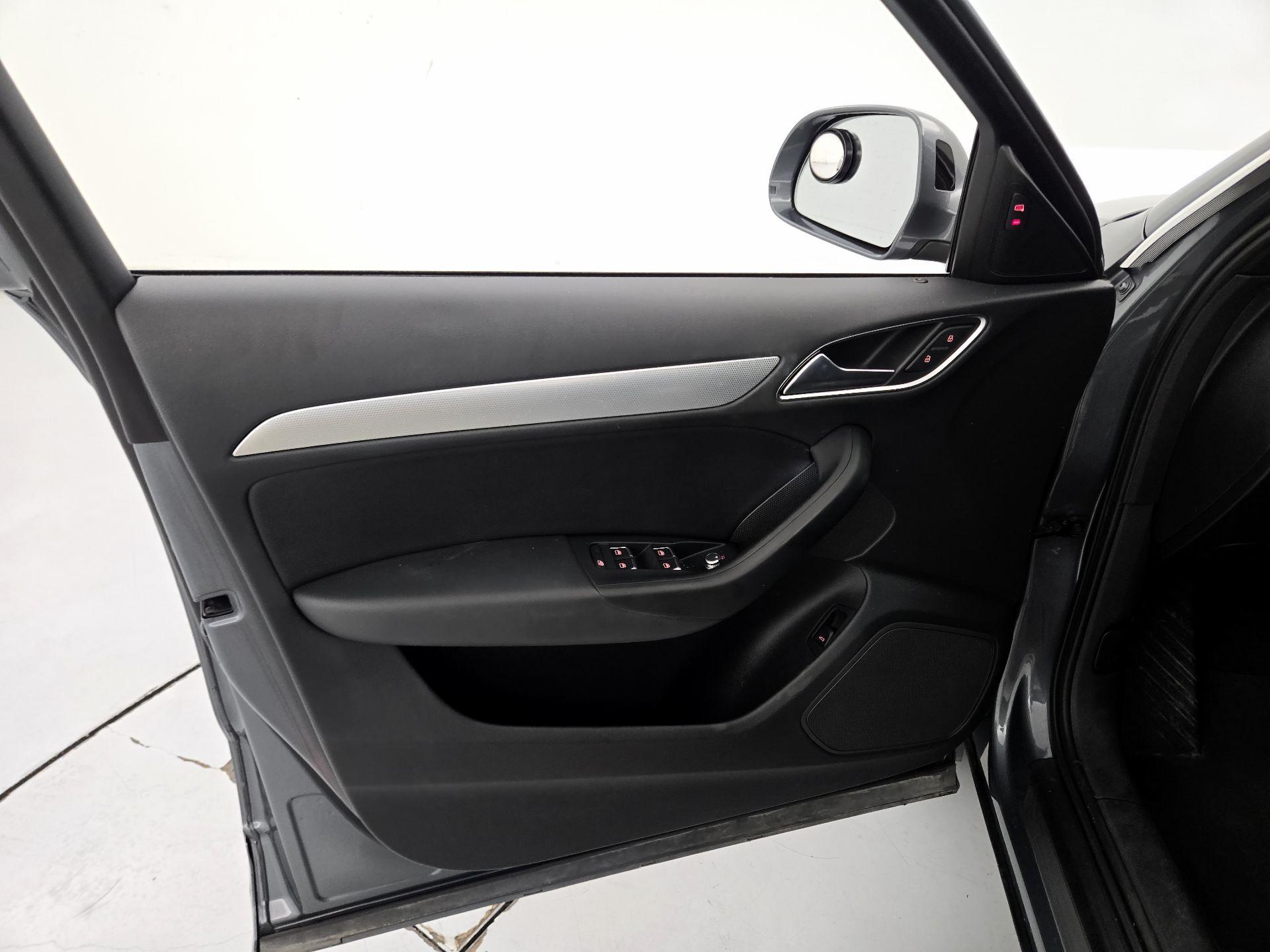 Thumbnail: 2016 Audi Q3 - 12