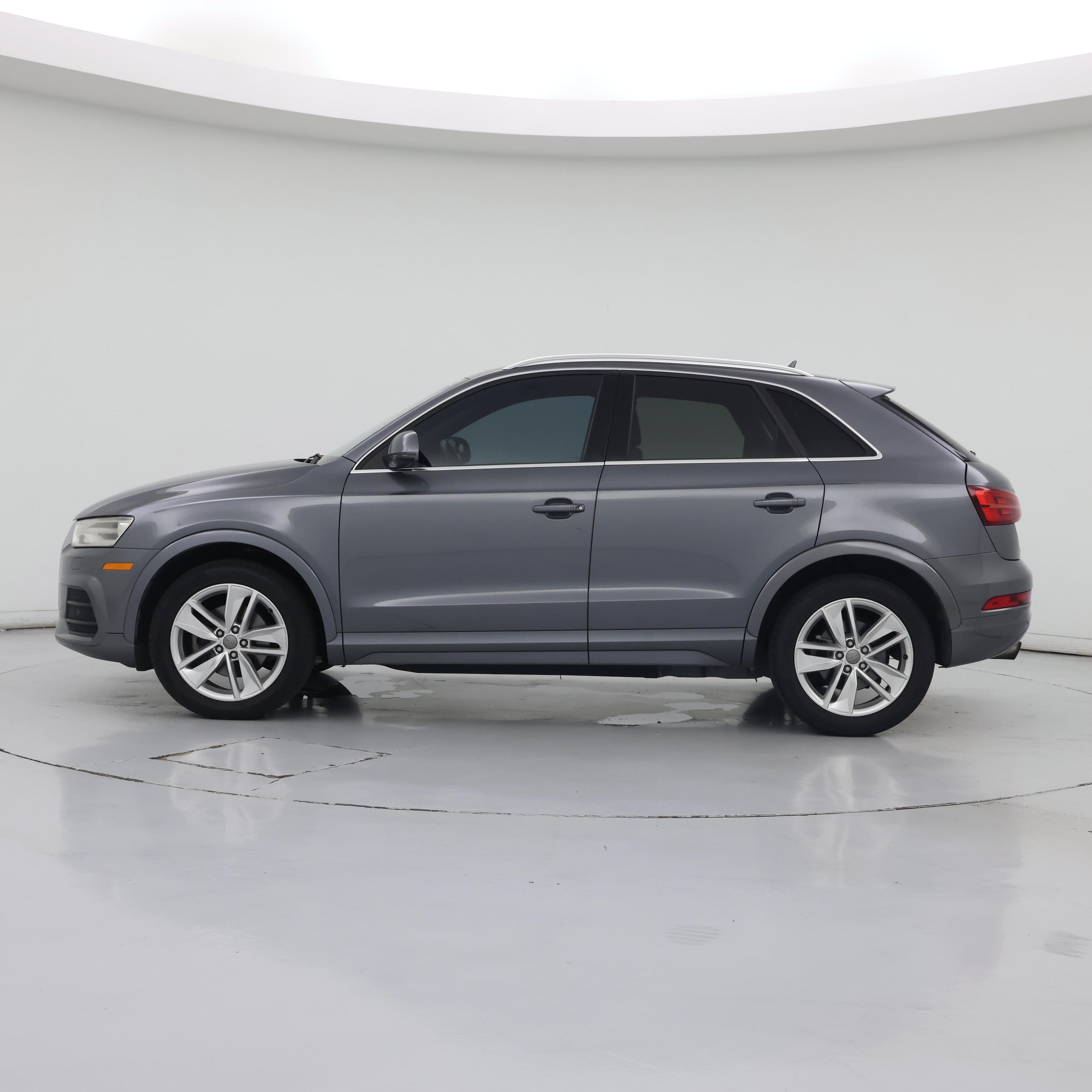 Thumbnail: 2016 Audi Q3 - 3