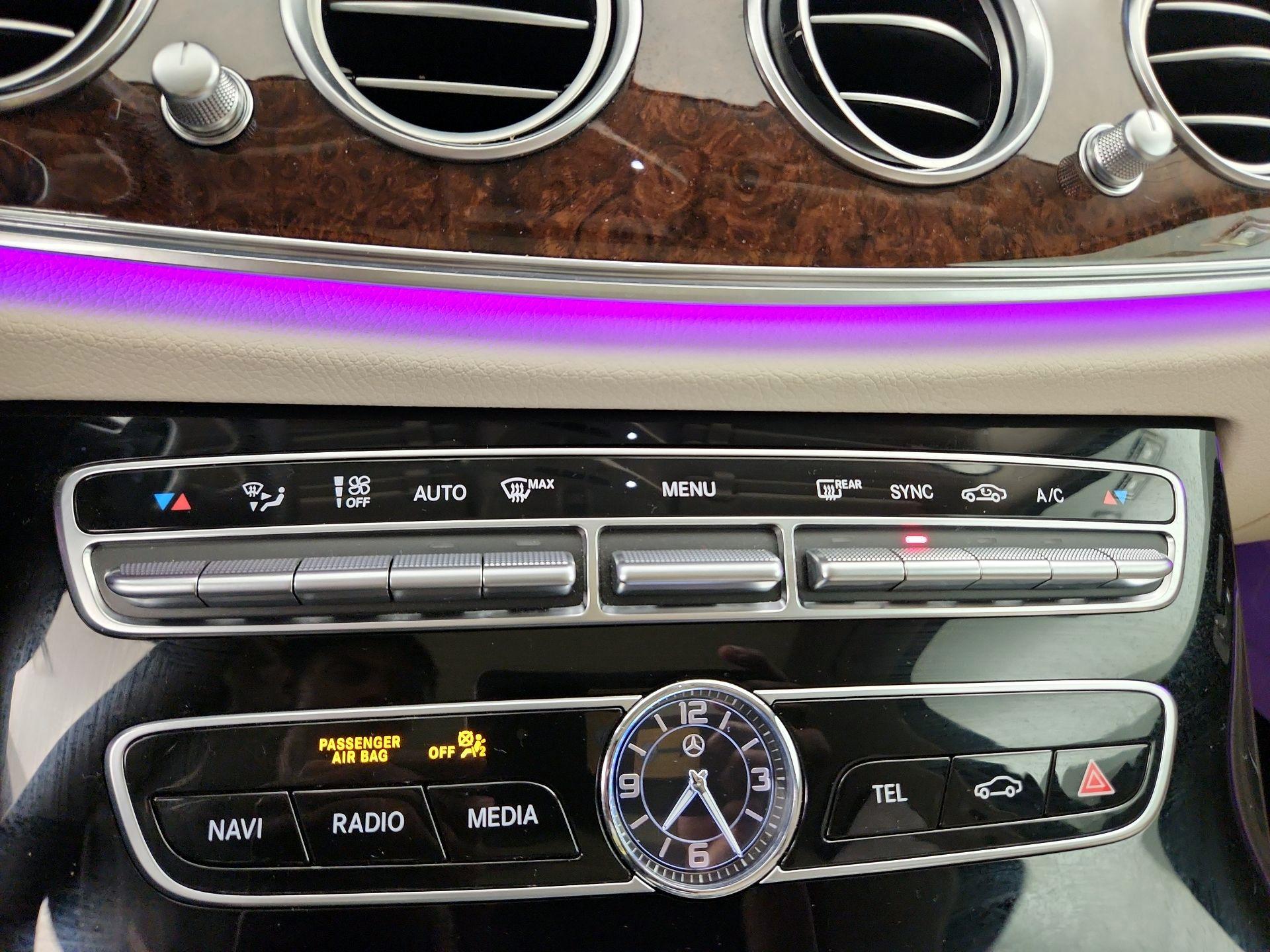 Thumbnail: 2018 Mercedes-Benz E-Class - 17