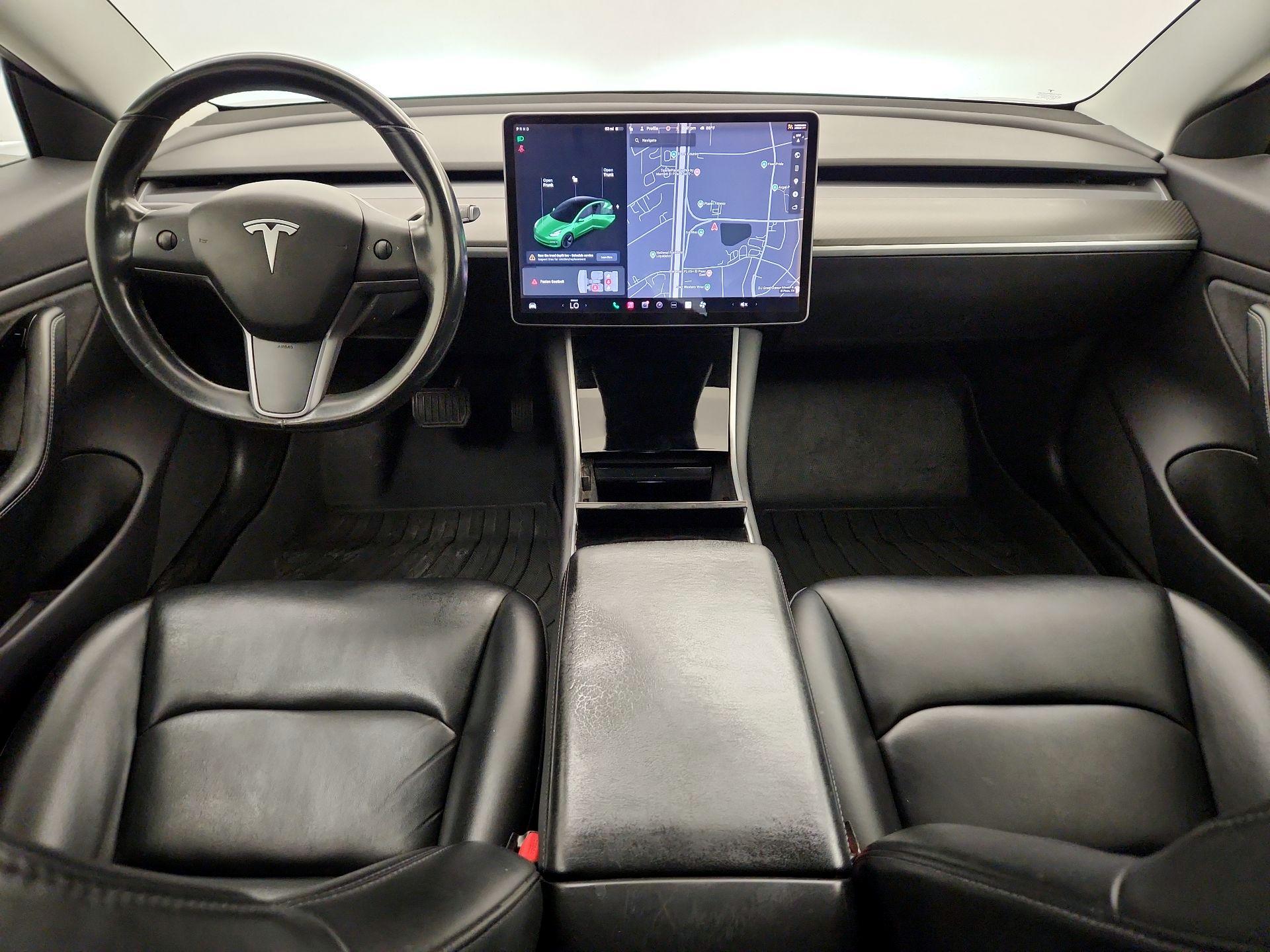 Thumbnail: 2019 Tesla Model 3 - 9
