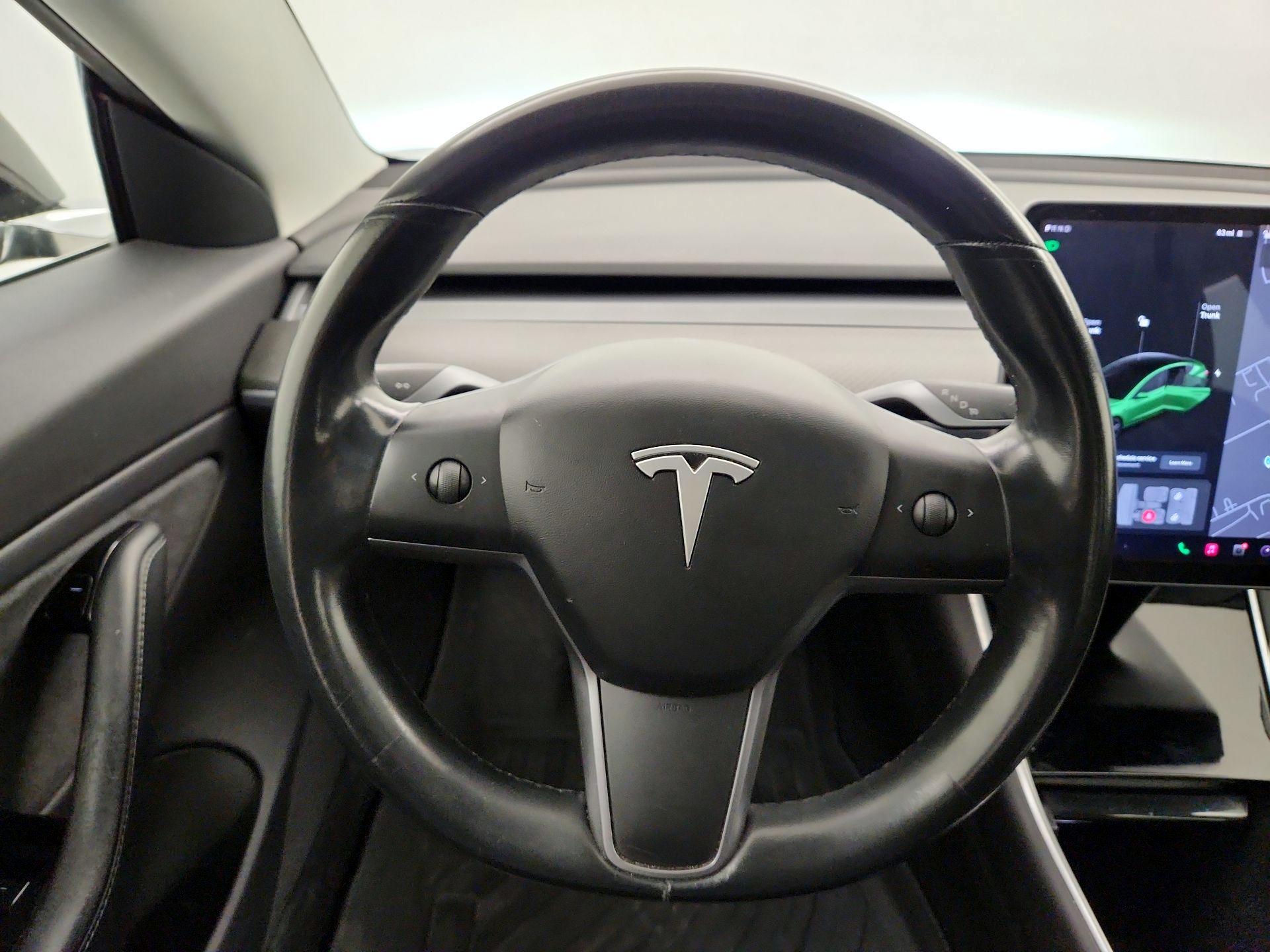 Thumbnail: 2019 Tesla Model 3 - 10