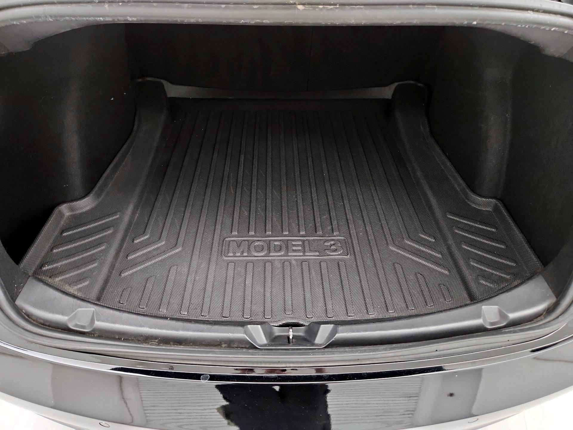 Thumbnail: 2019 Tesla Model 3 - 19