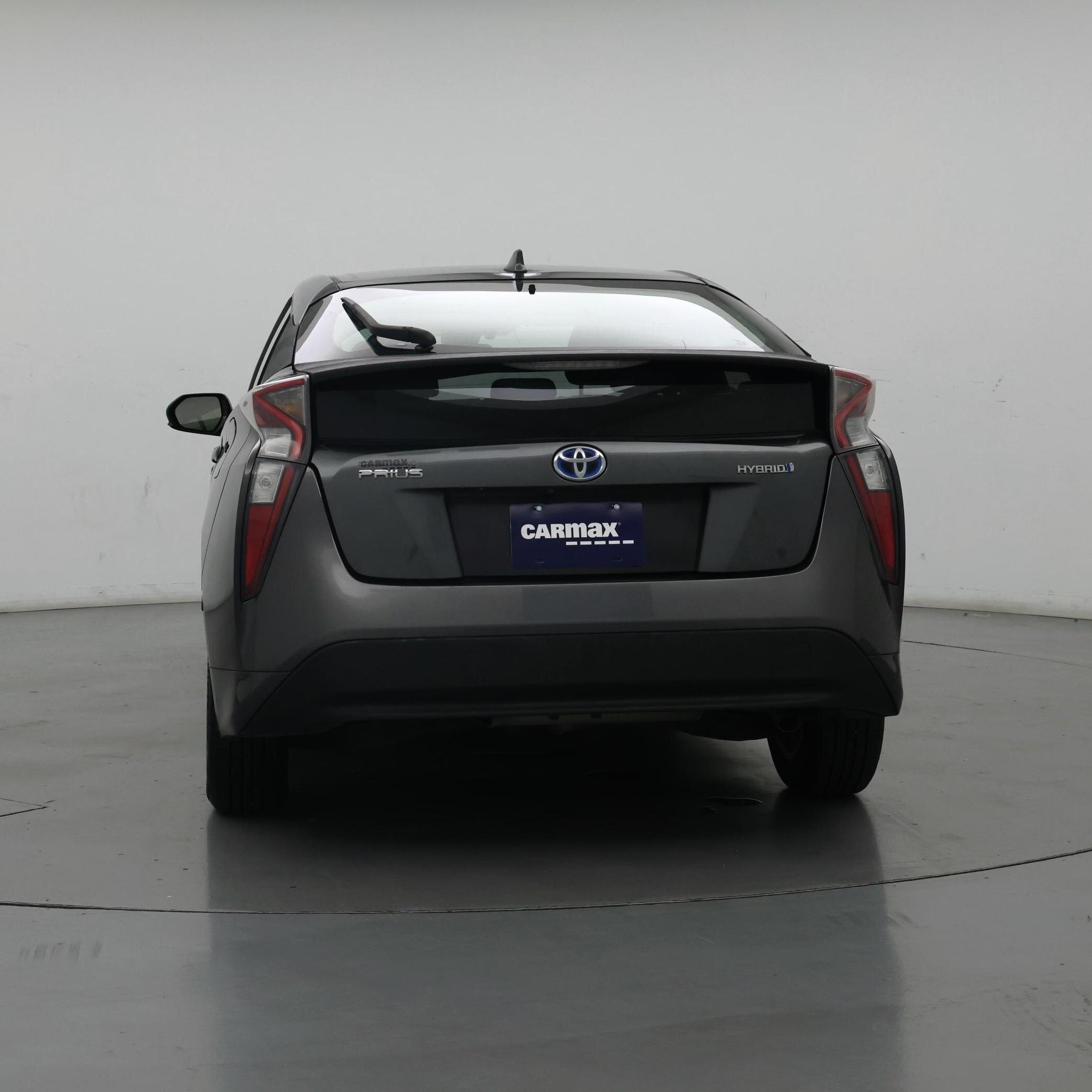 Thumbnail: 2017 Toyota Prius - 6