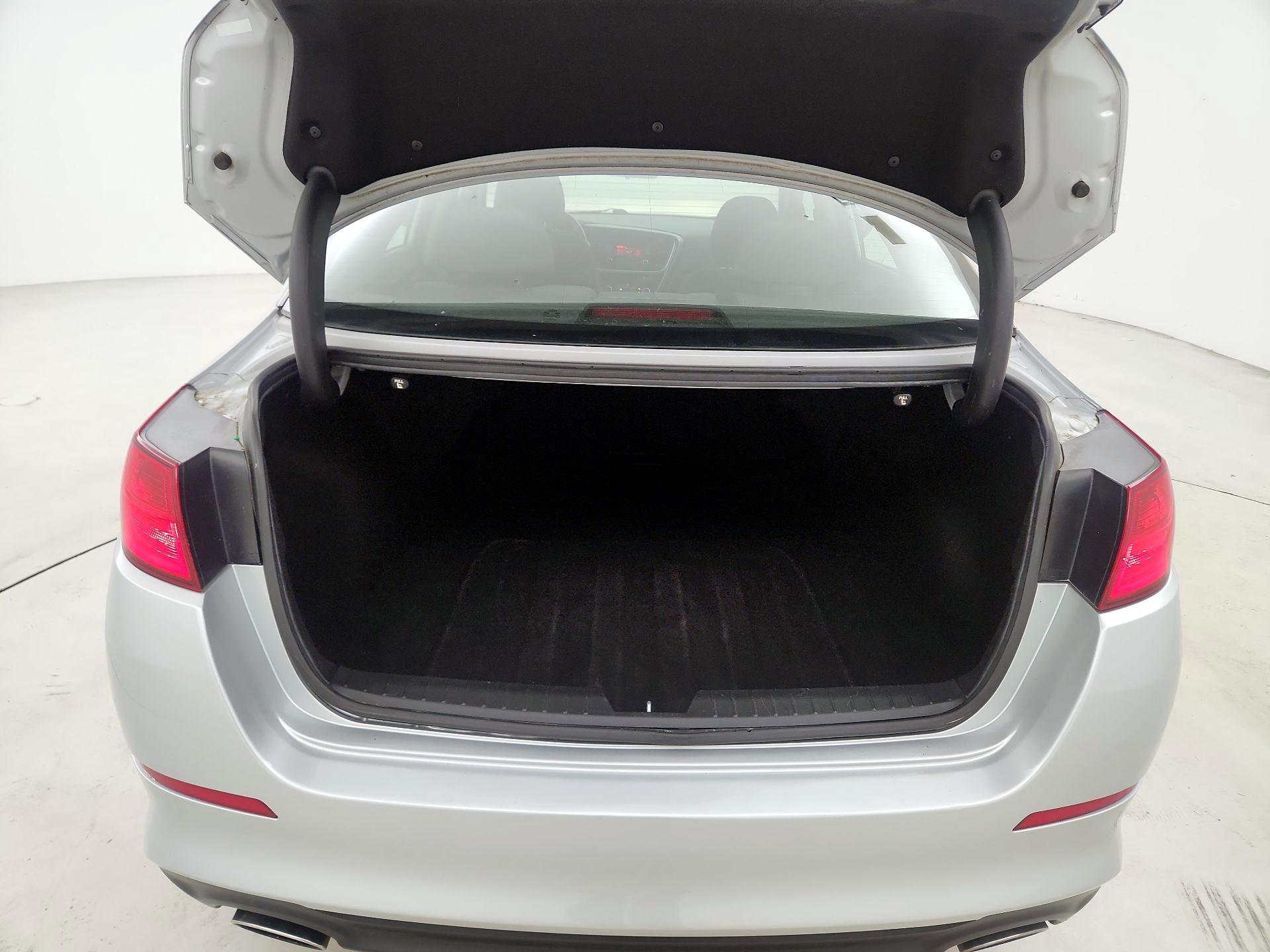 Thumbnail: 2015 Kia Optima - 17