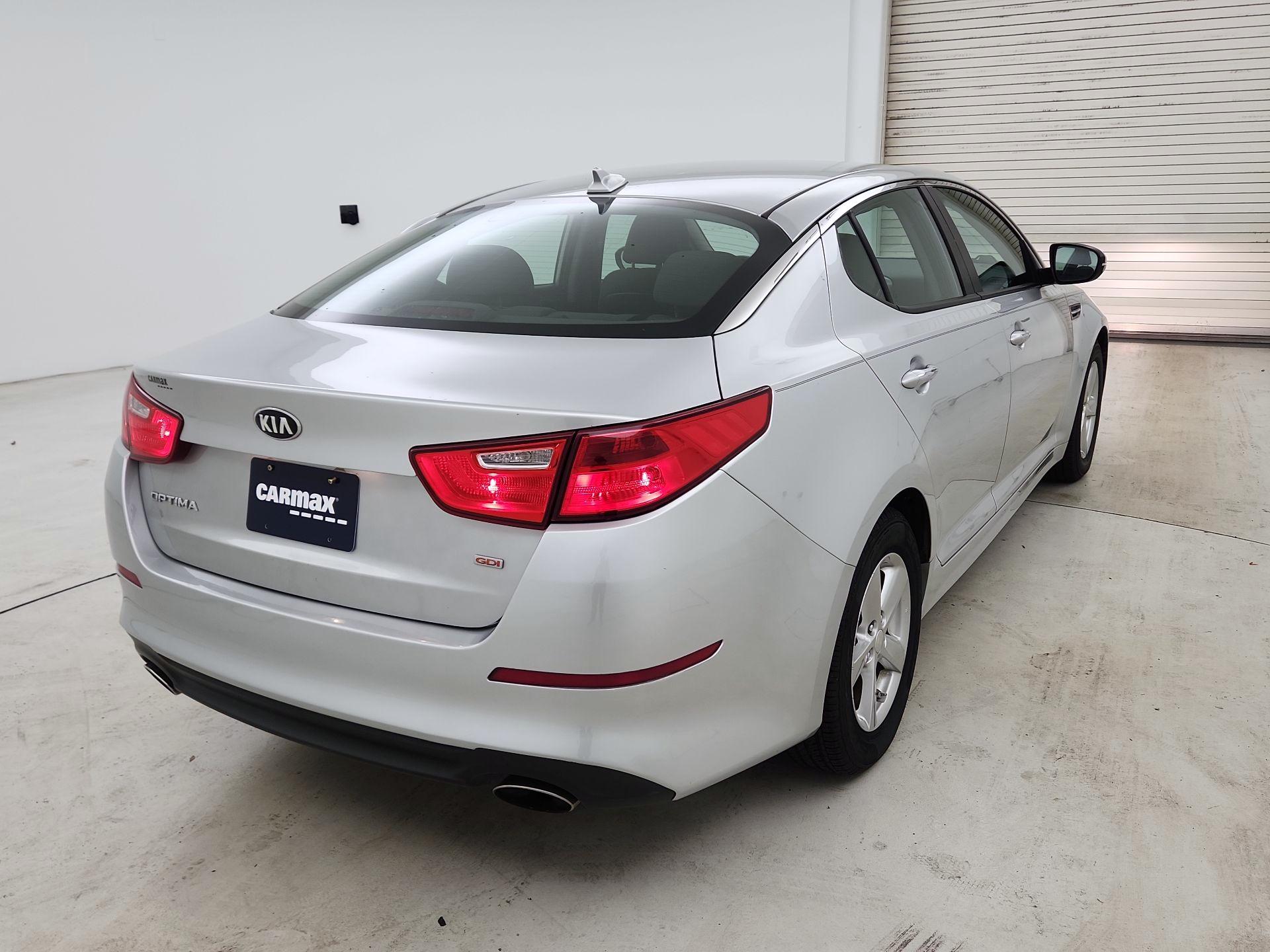 Thumbnail: 2015 Kia Optima - 5