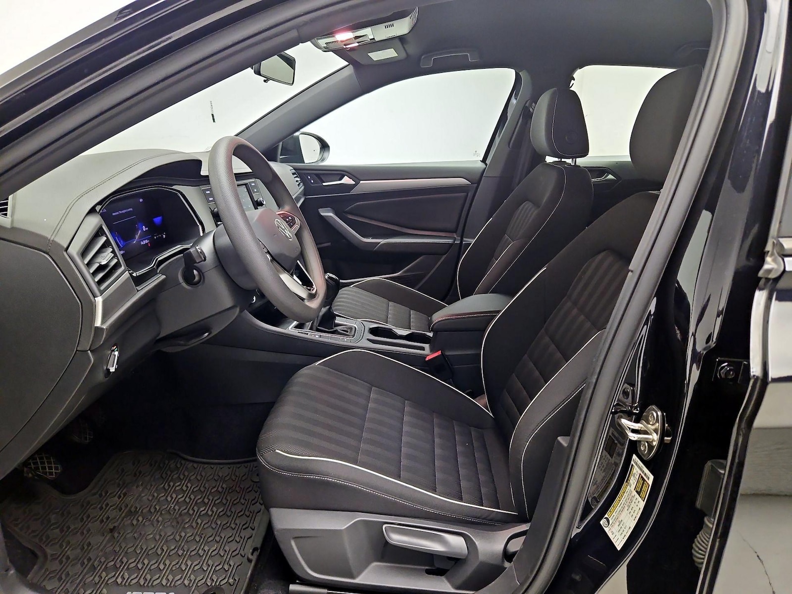 2022 Volkswagen Jetta Sport - Photo 12