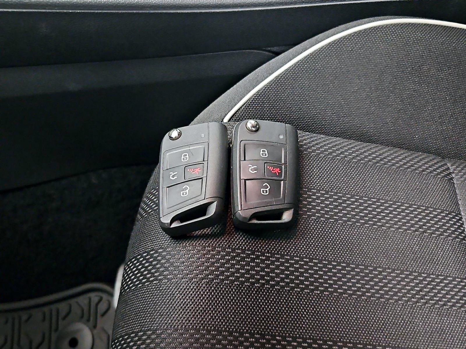 2022 Volkswagen Jetta Sport - Photo 23
