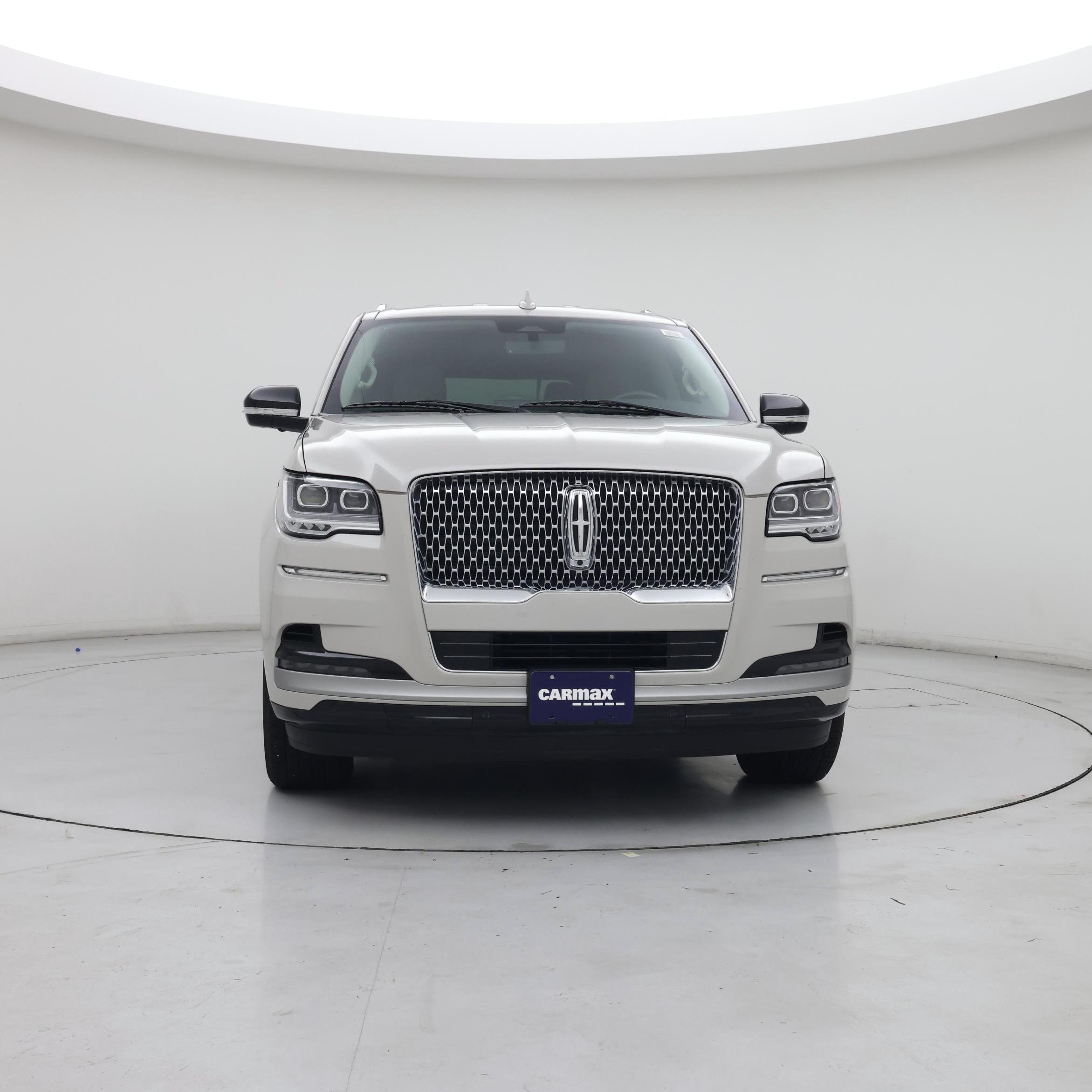 Thumbnail: 2024 Lincoln Navigator - 5