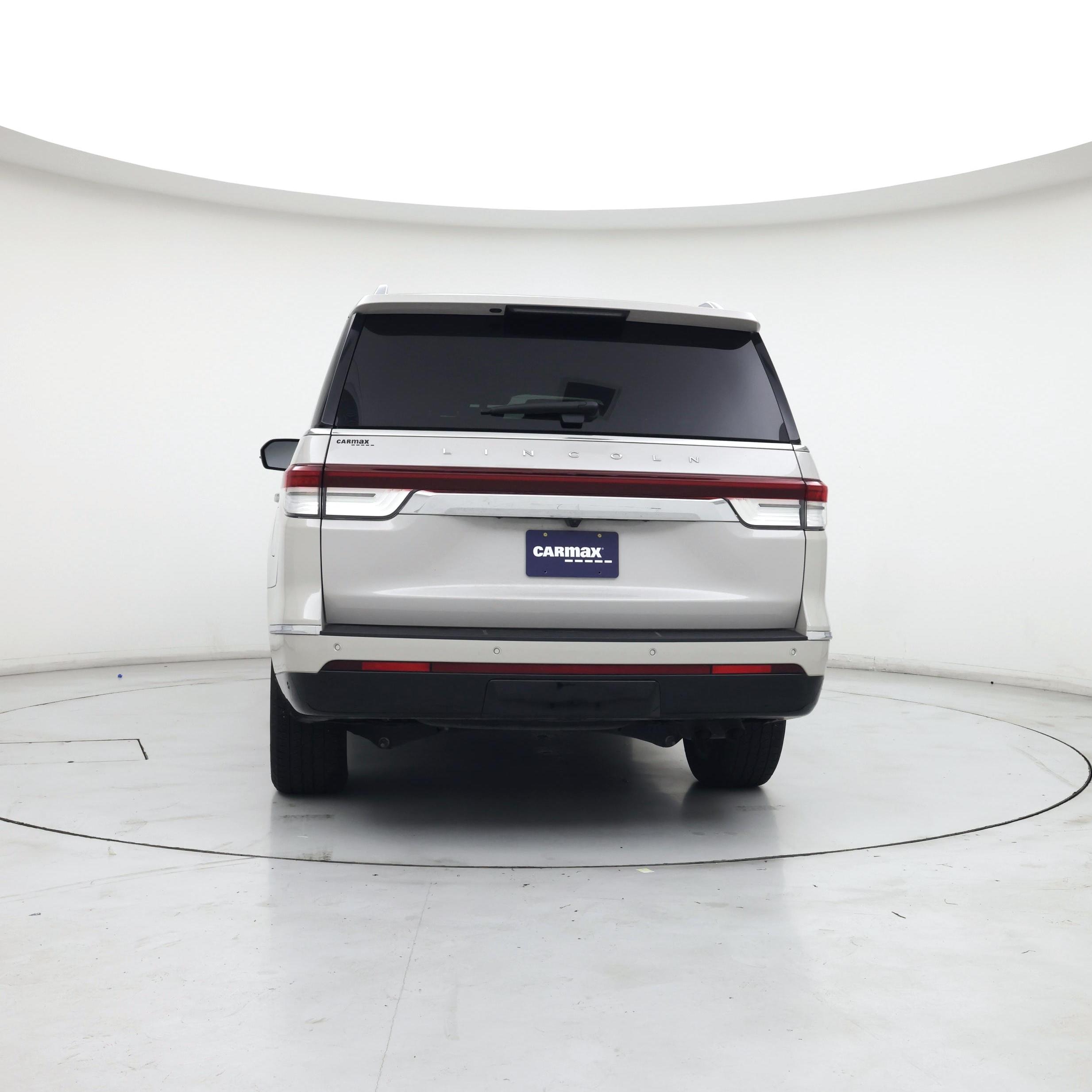 Thumbnail: 2024 Lincoln Navigator - 6