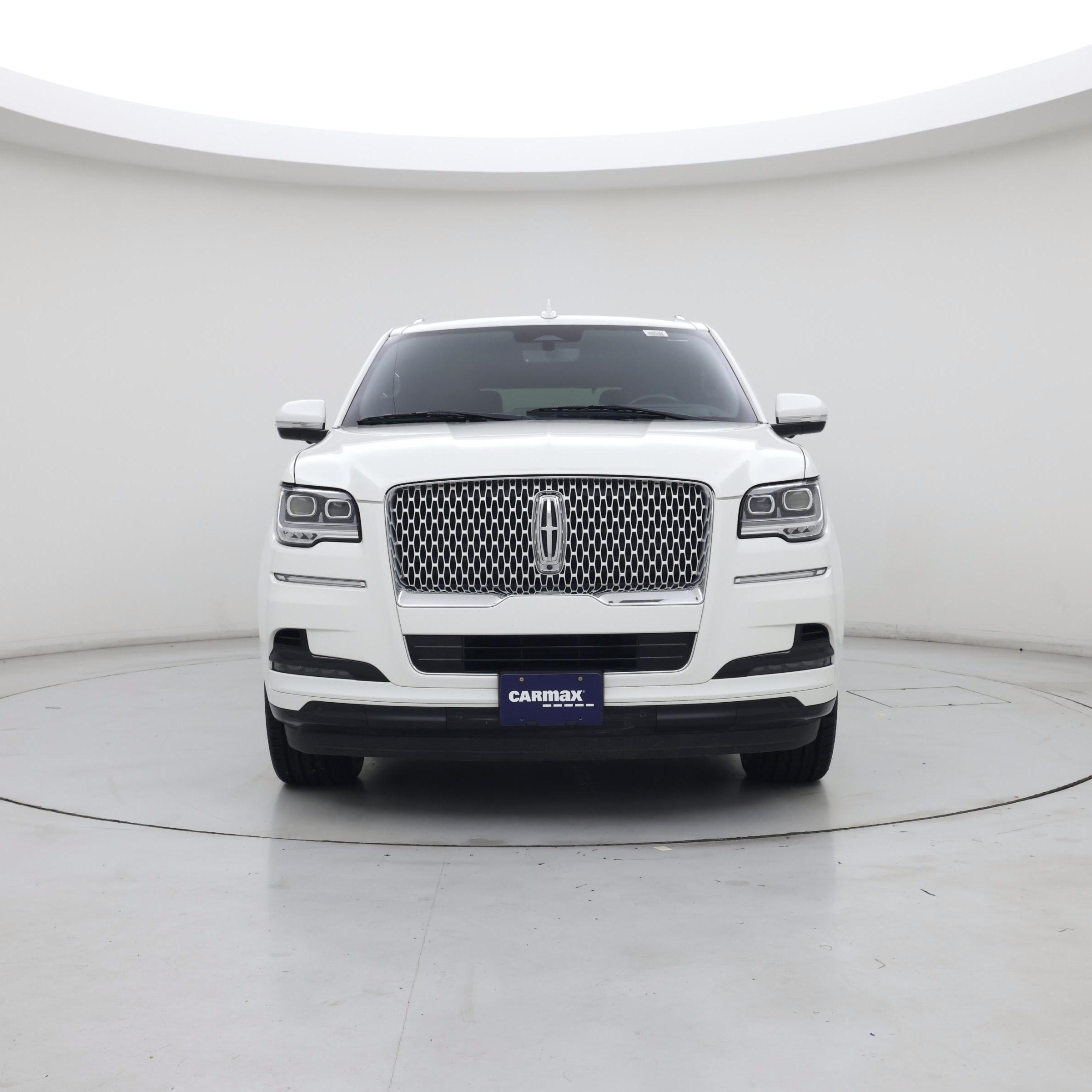 Thumbnail: 2024 Lincoln Navigator - 5