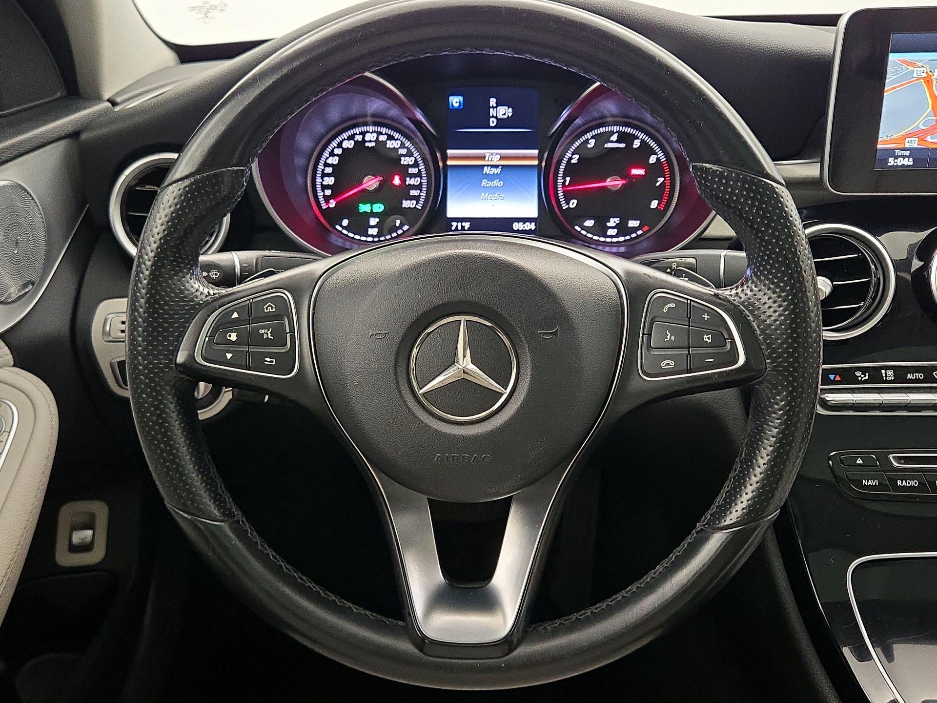 Thumbnail: 2015 Mercedes-Benz C-Class - 10