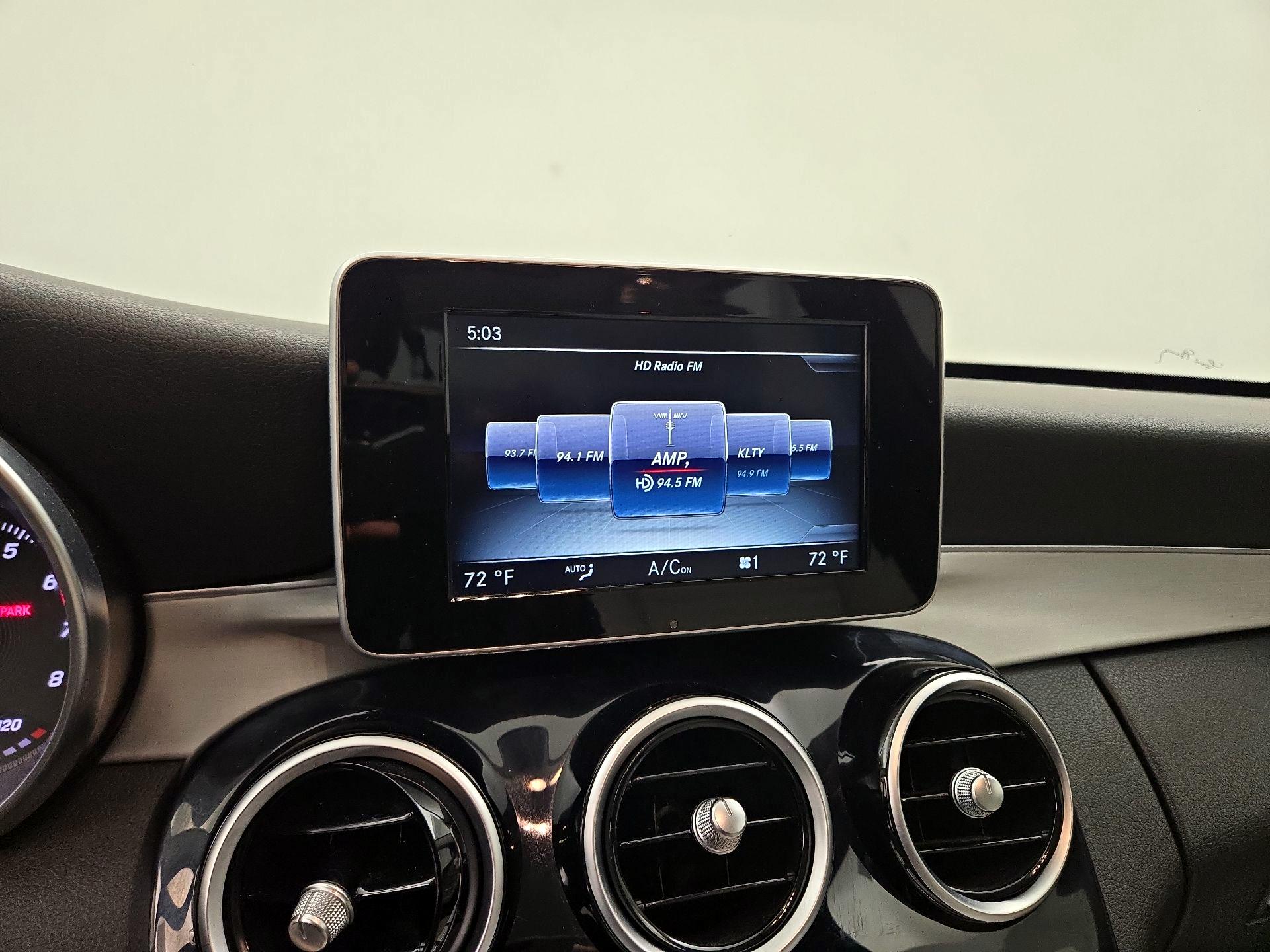 Thumbnail: 2015 Mercedes-Benz C-Class - 16