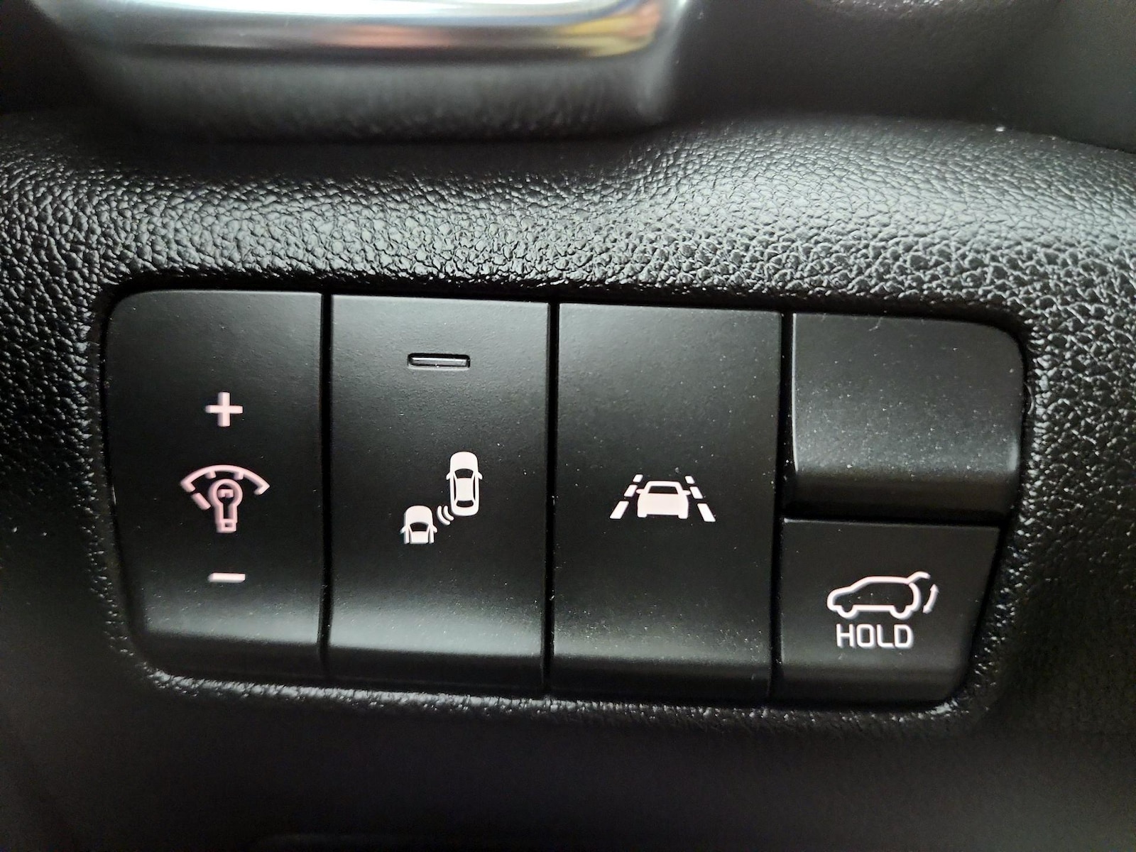 2020 Kia Sportage EX - Photo 14