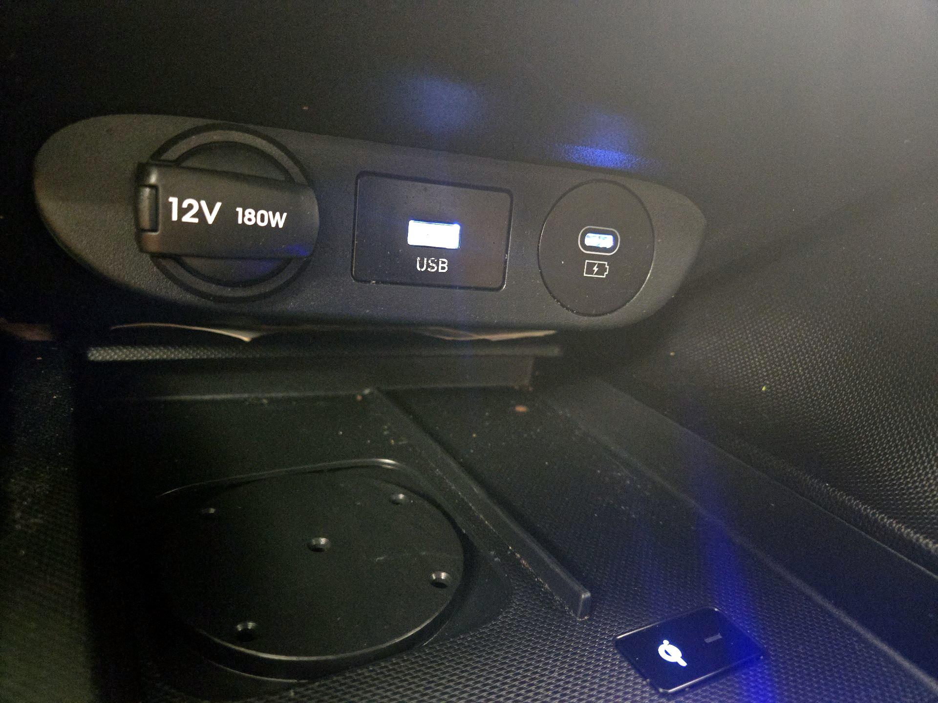 Thumbnail: 2025 Hyundai Elantra - 18