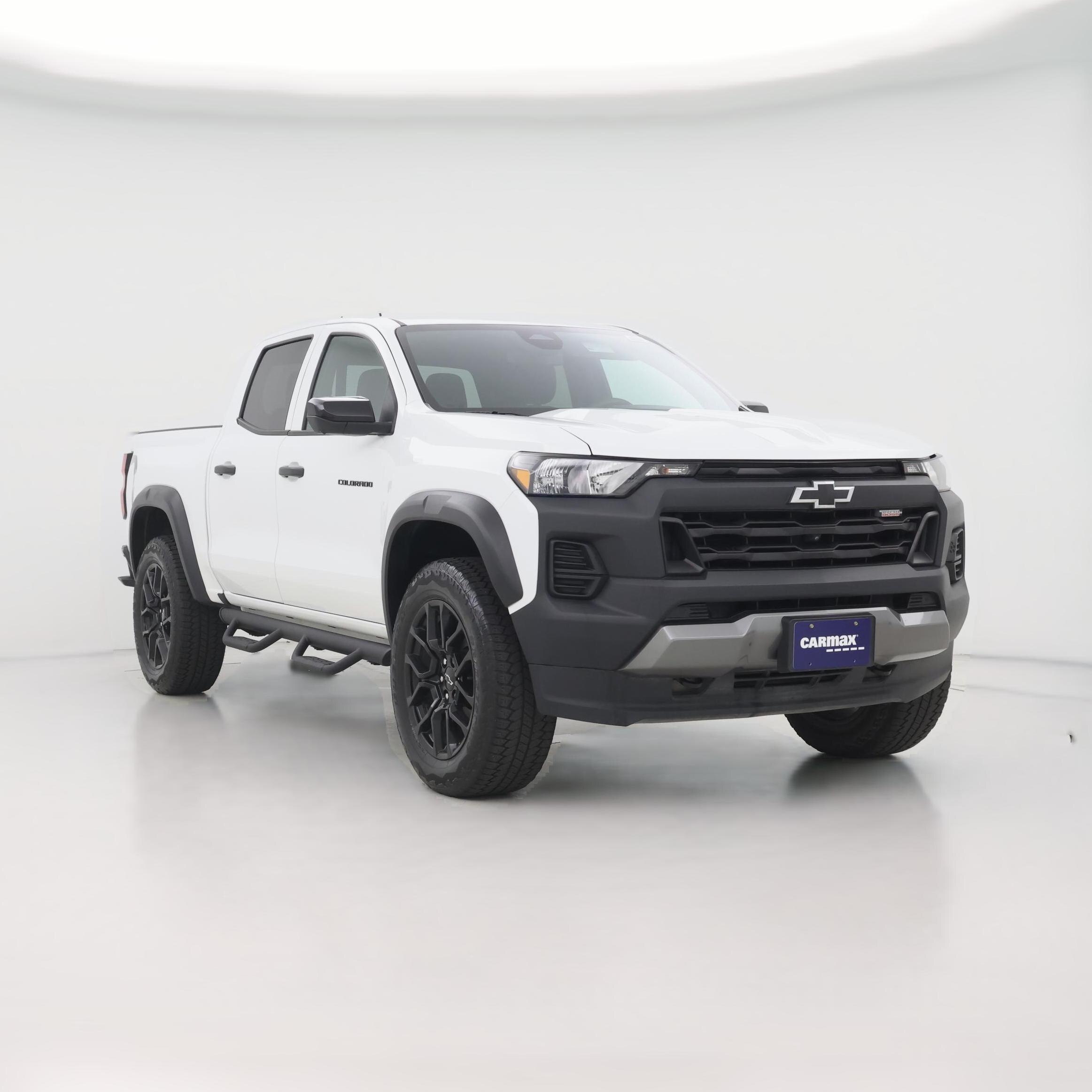 Thumbnail: 2023 Chevrolet Colorado - 1
