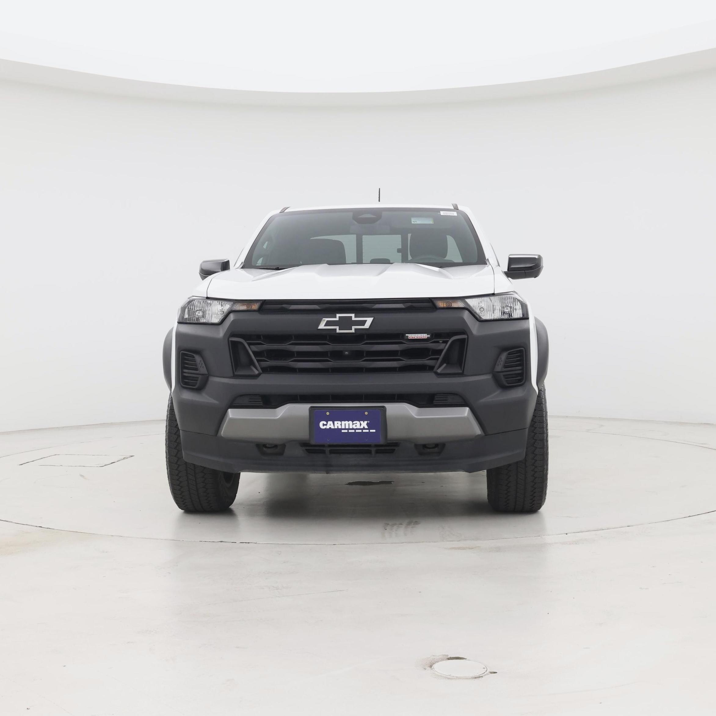Thumbnail: 2023 Chevrolet Colorado - 5