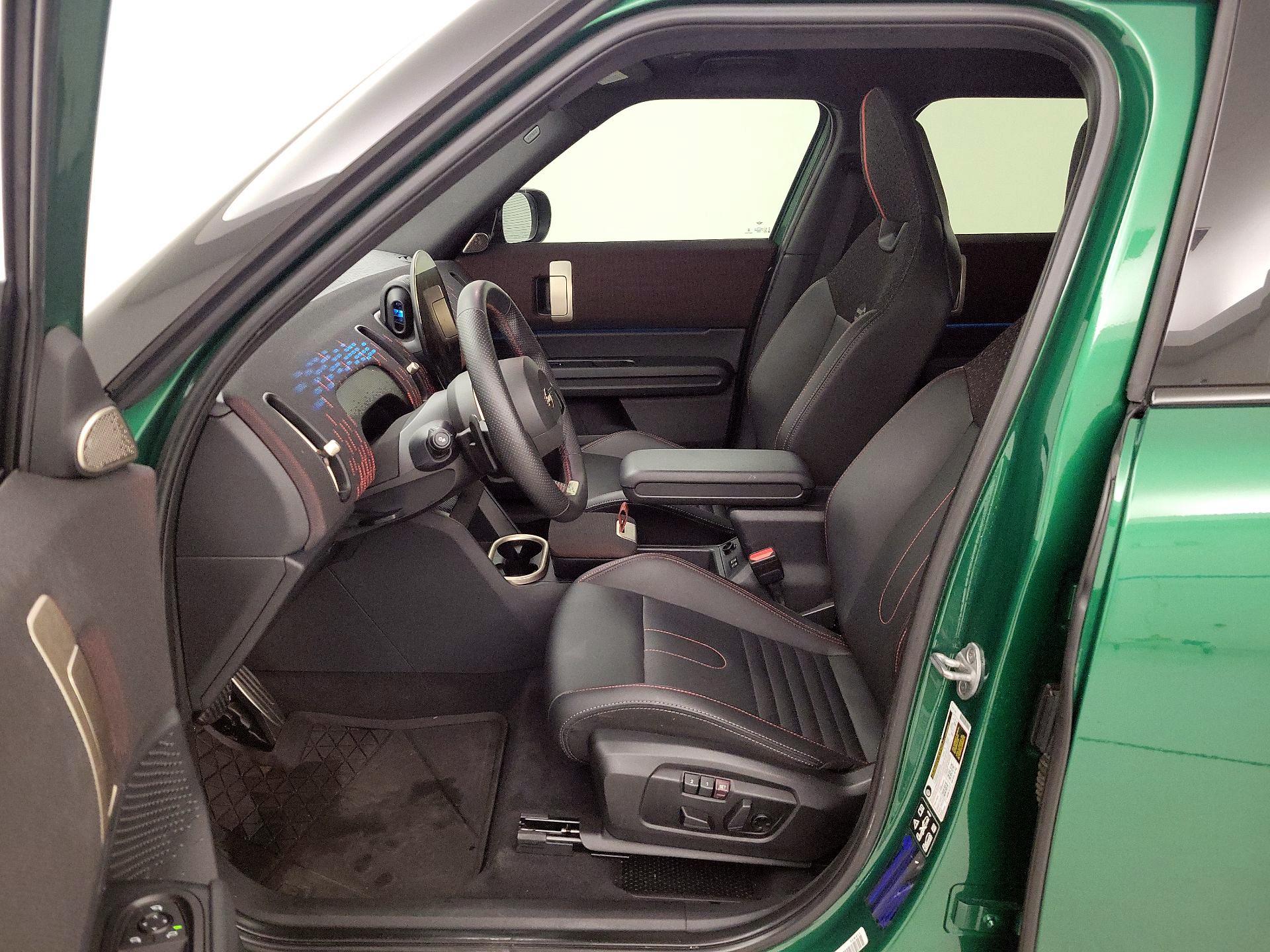 Thumbnail: 2025 MINI Cooper Countryman - 11