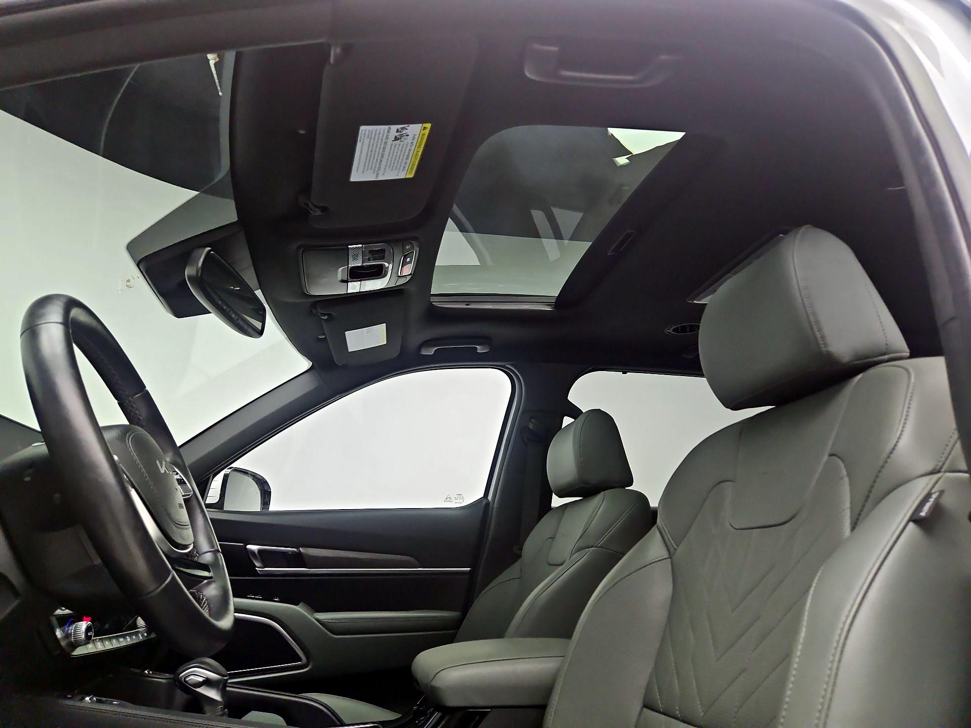 Thumbnail: 2023 Kia Telluride - 20