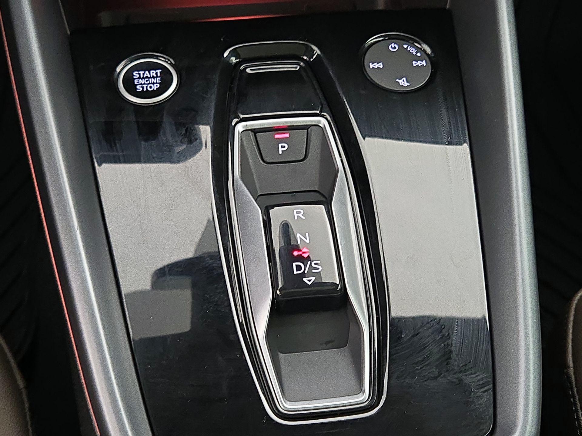 Thumbnail: 2025 Audi A3 - 17