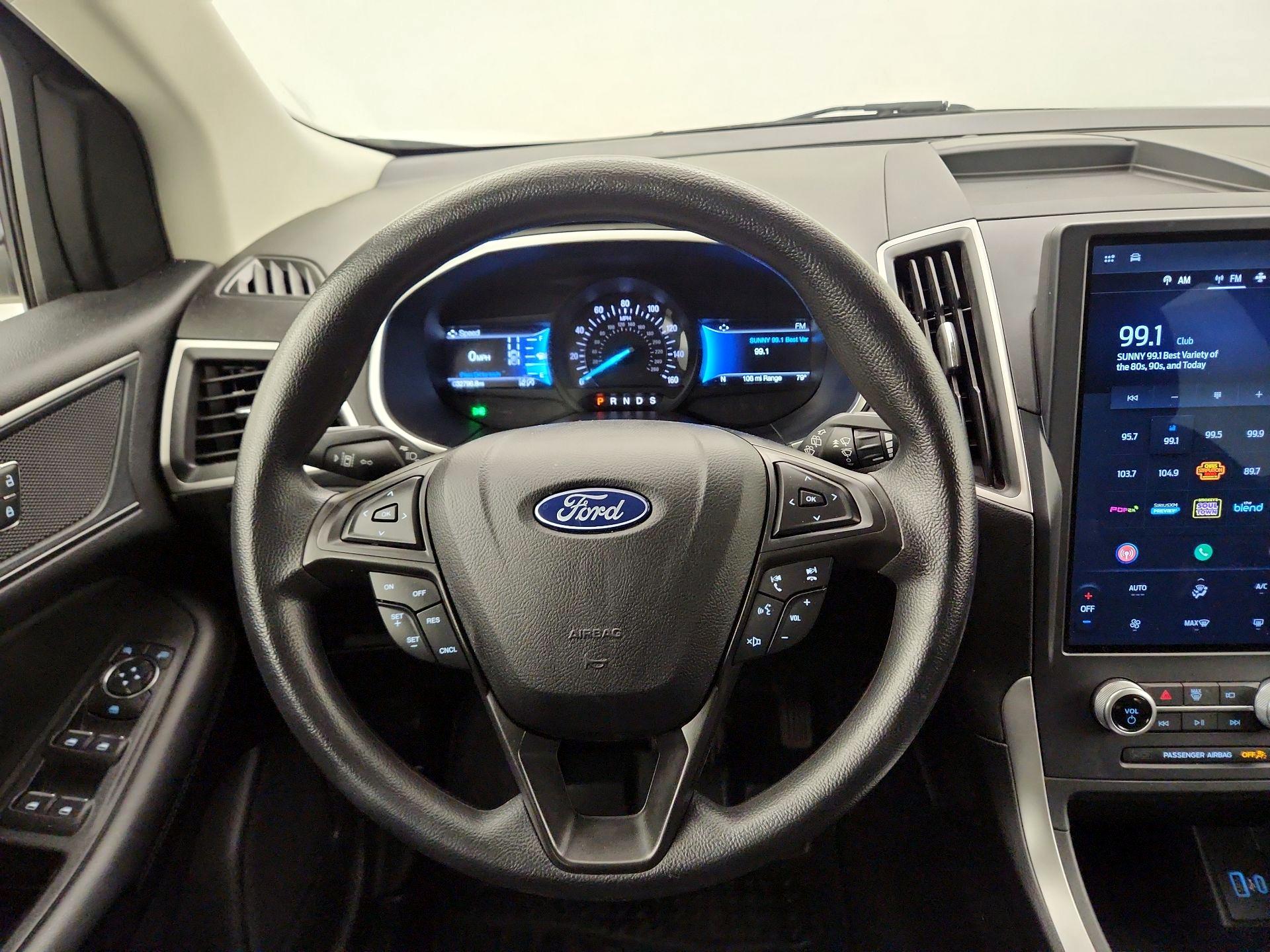 Thumbnail: 2021 Ford Edge - 10