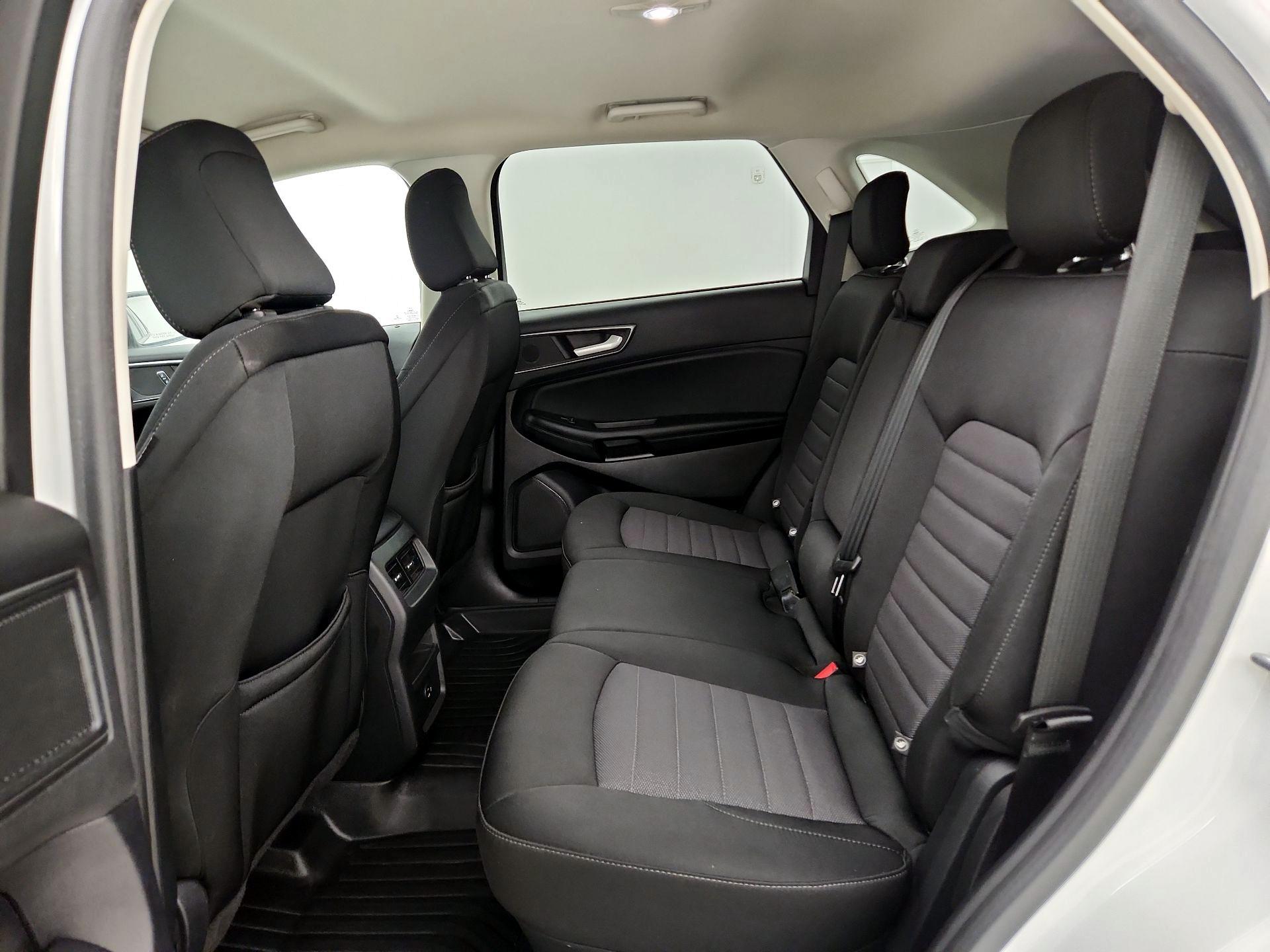 Thumbnail: 2021 Ford Edge - 19