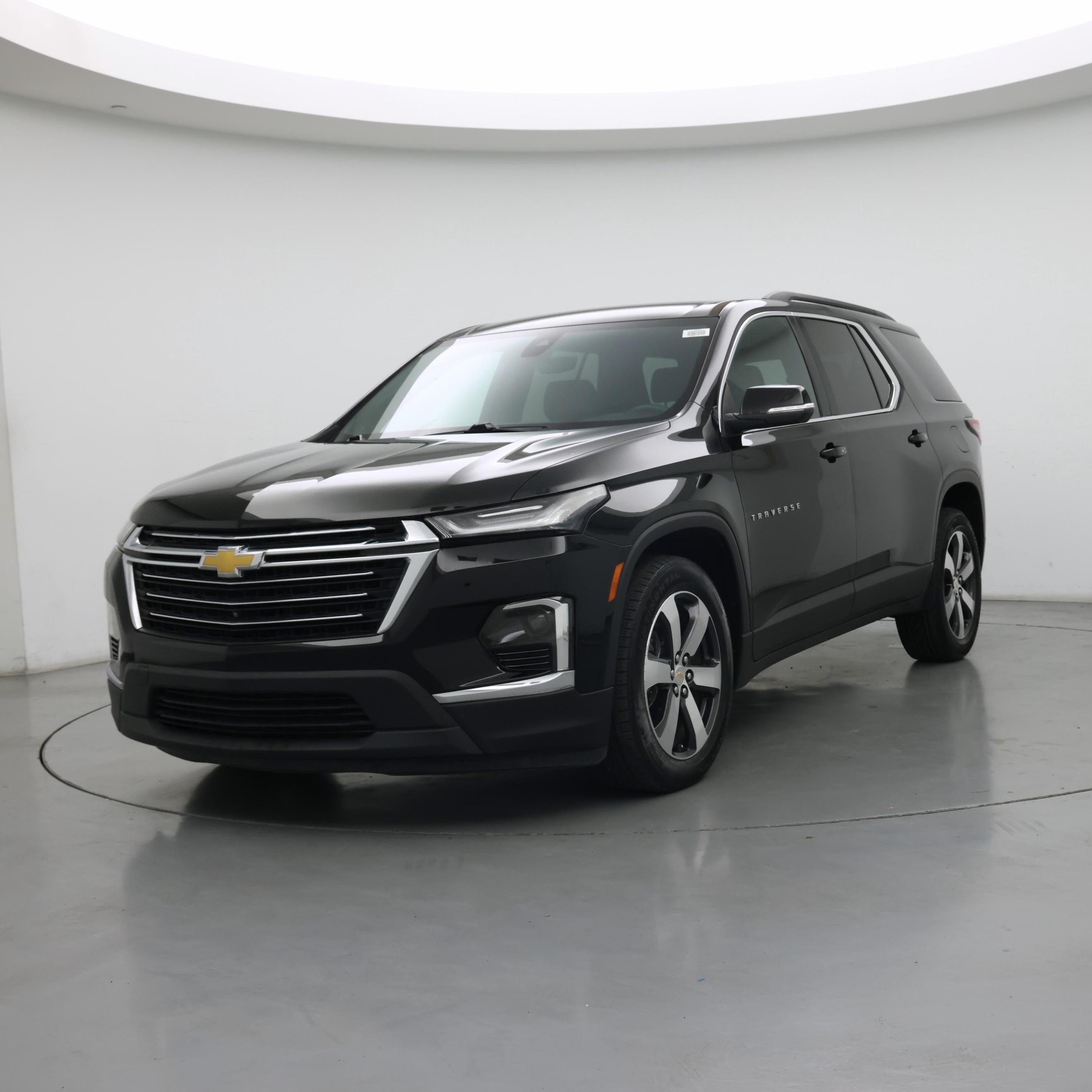 Thumbnail: 2023 Chevrolet Traverse - 4