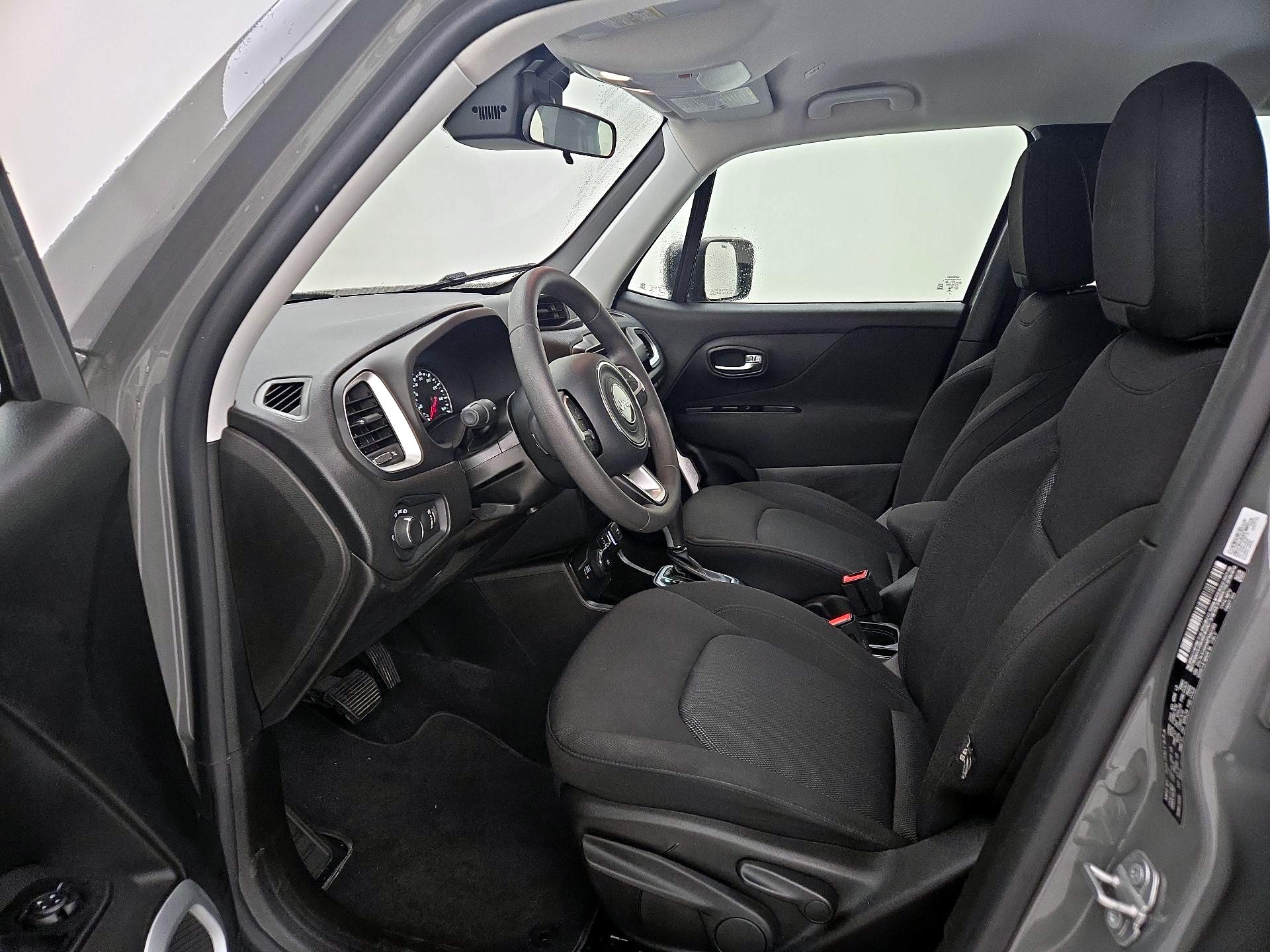 Thumbnail: 2021 Jeep Renegade - 11