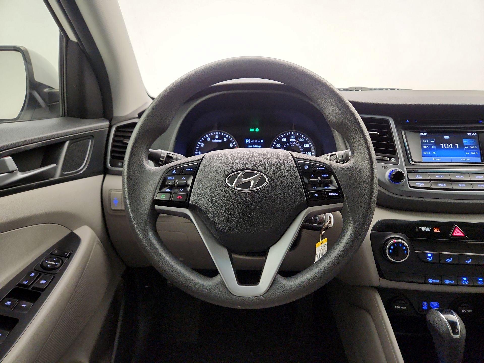 Thumbnail: 2017 Hyundai Tucson - 10