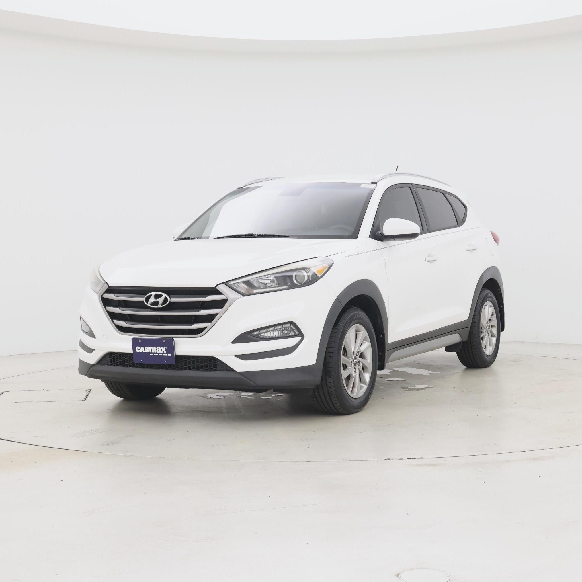 Thumbnail: 2017 Hyundai Tucson - 4