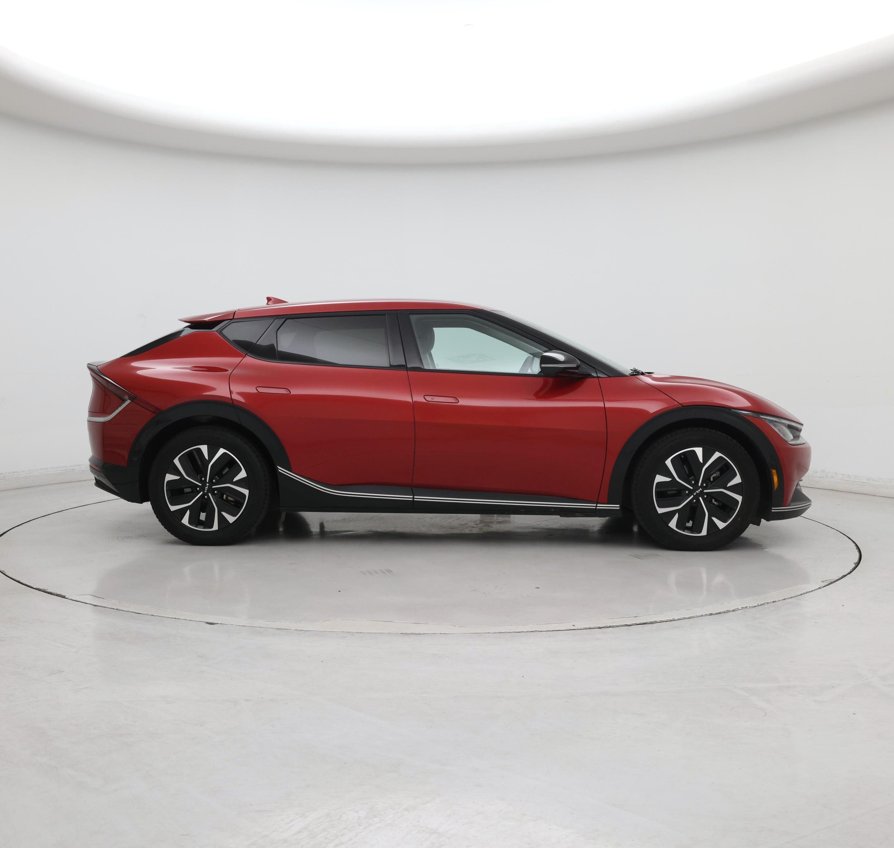 Thumbnail: 2022 Kia EV6 - 7