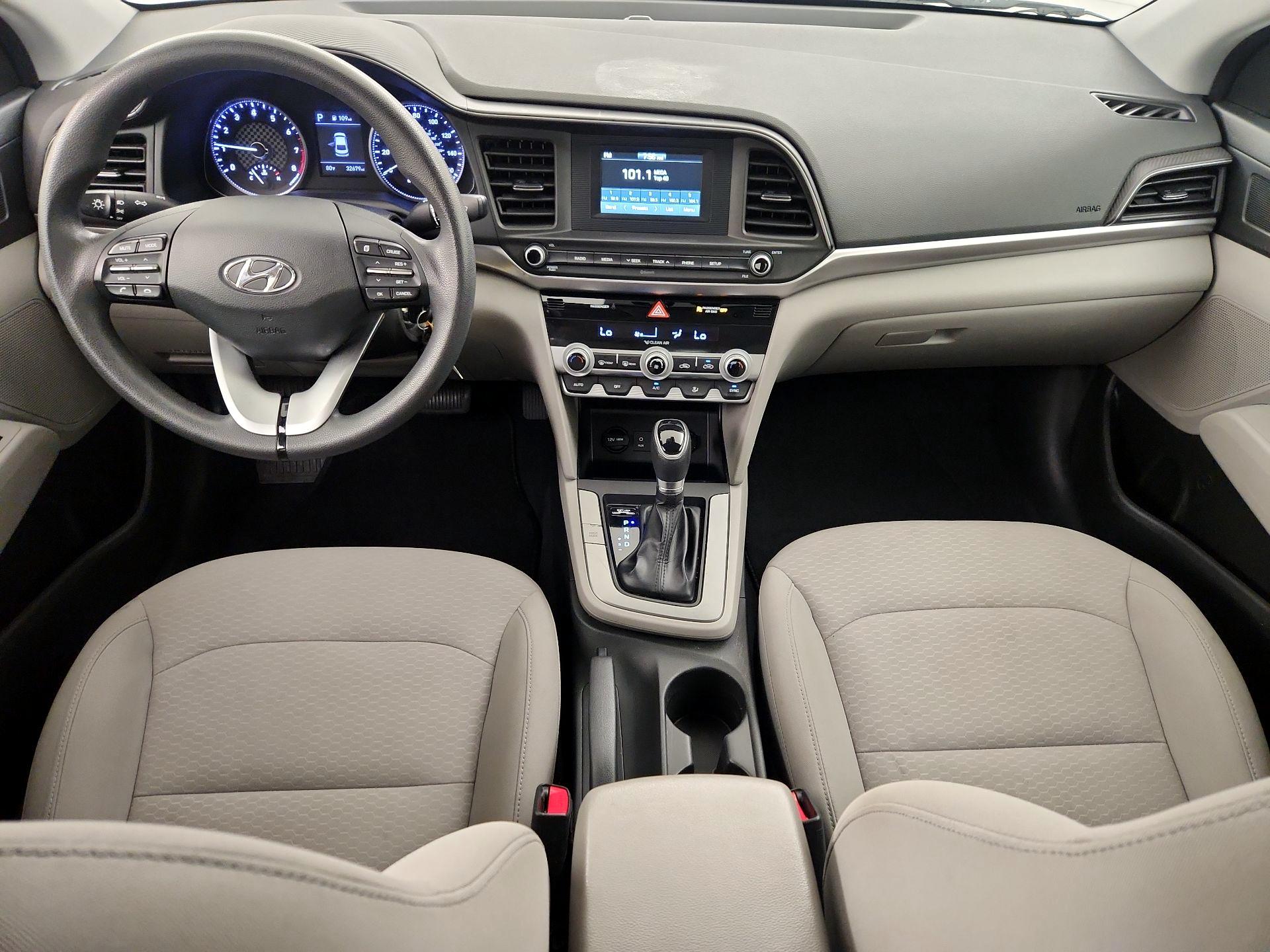 Thumbnail: 2020 Hyundai Elantra - 9