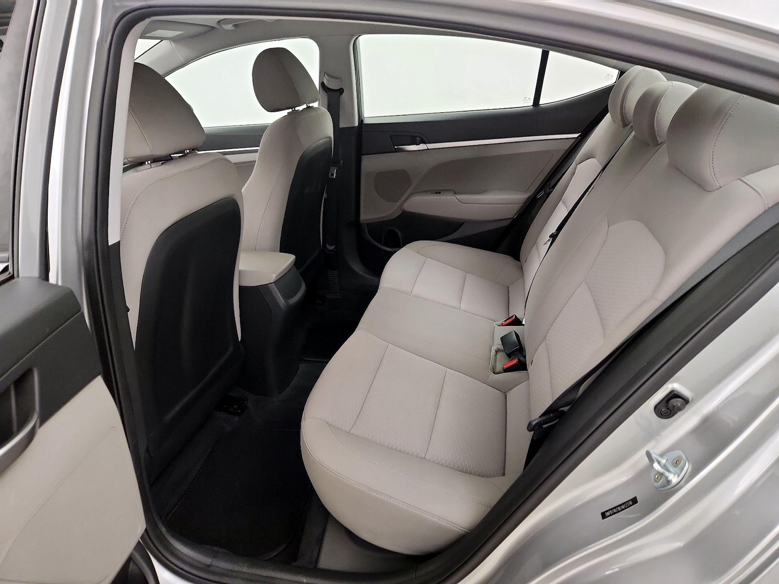2020 Hyundai Elantra SE - Photo 20