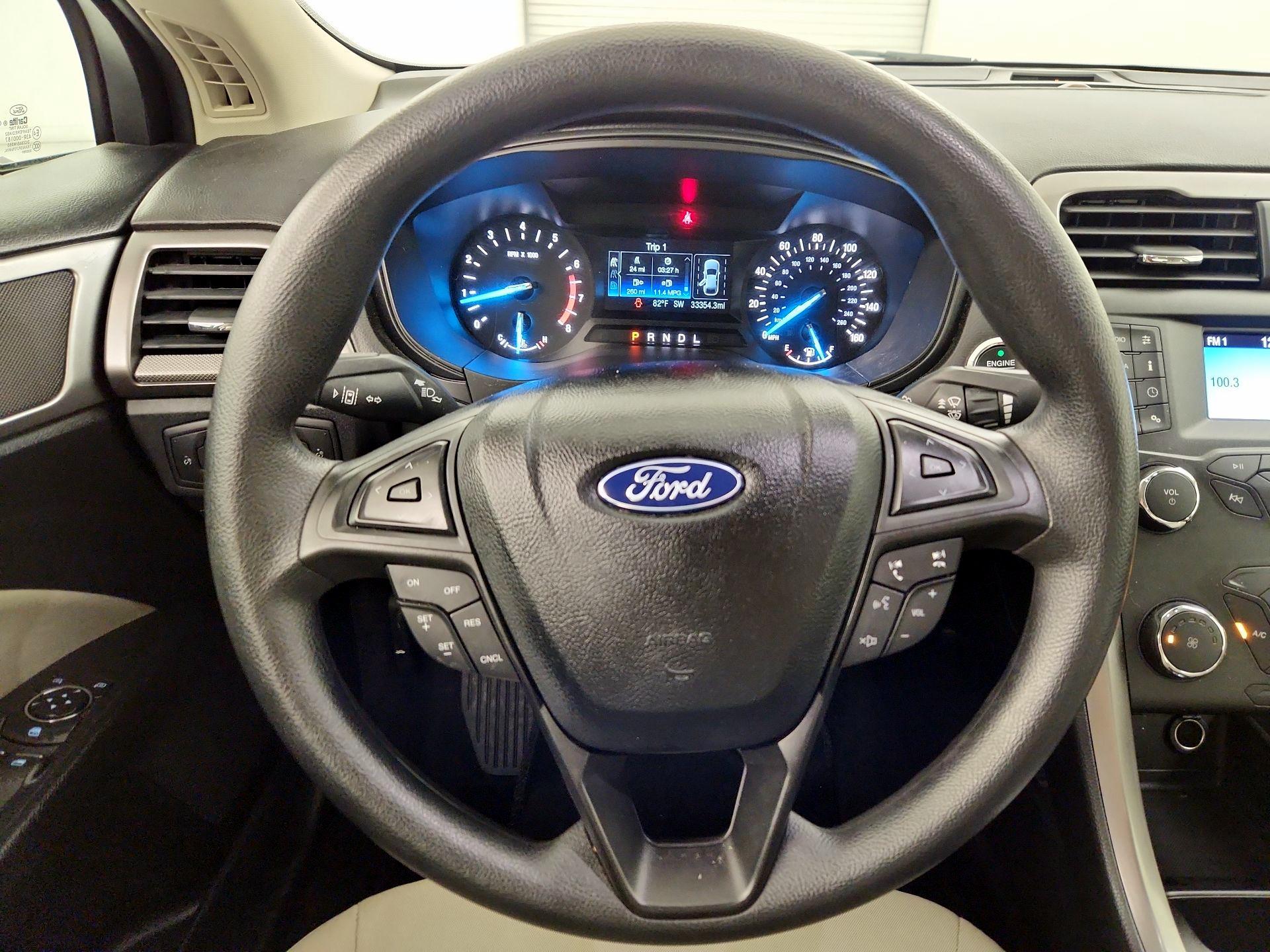Thumbnail: 2020 Ford Fusion - 10