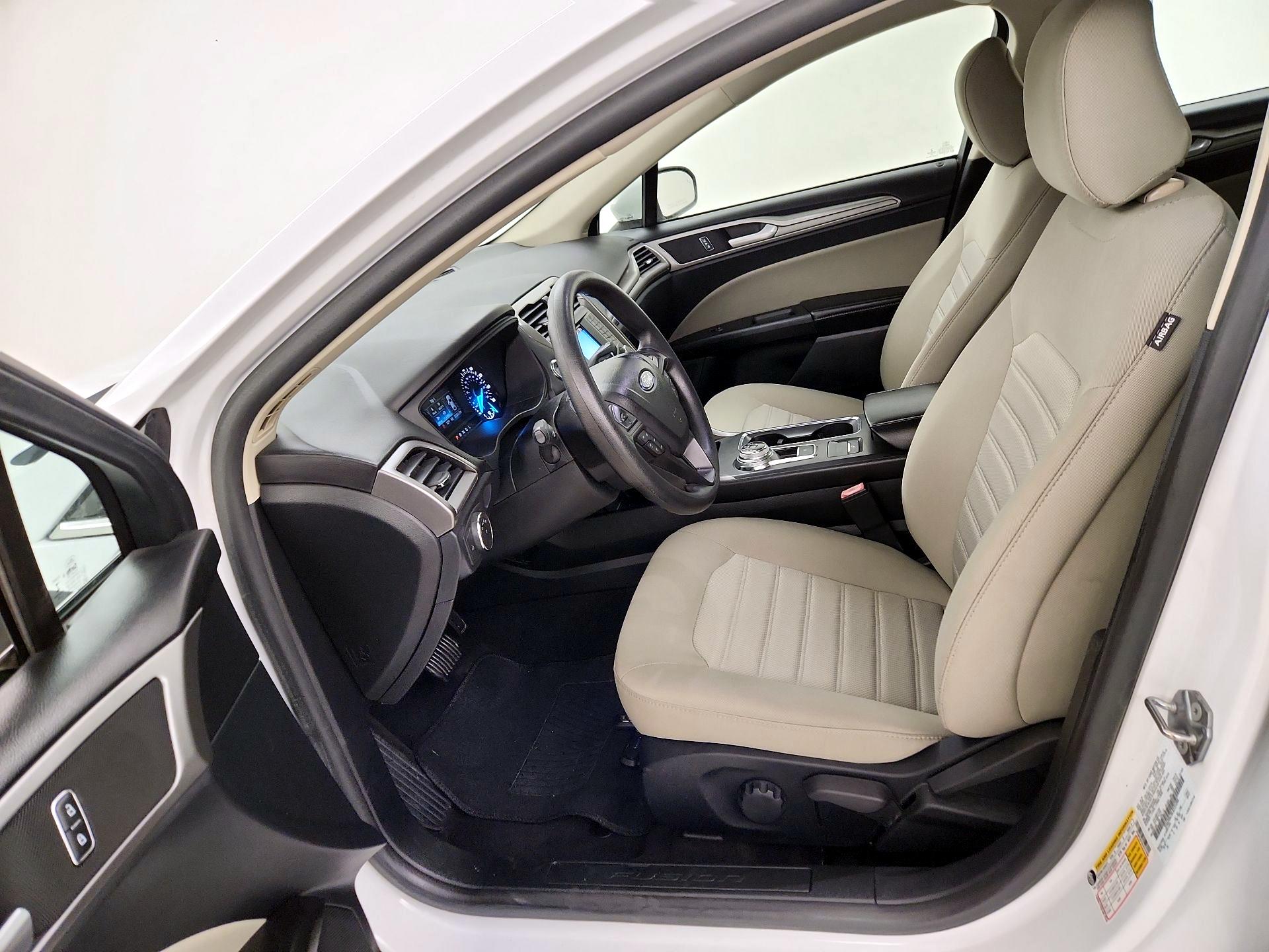 Thumbnail: 2020 Ford Fusion - 11
