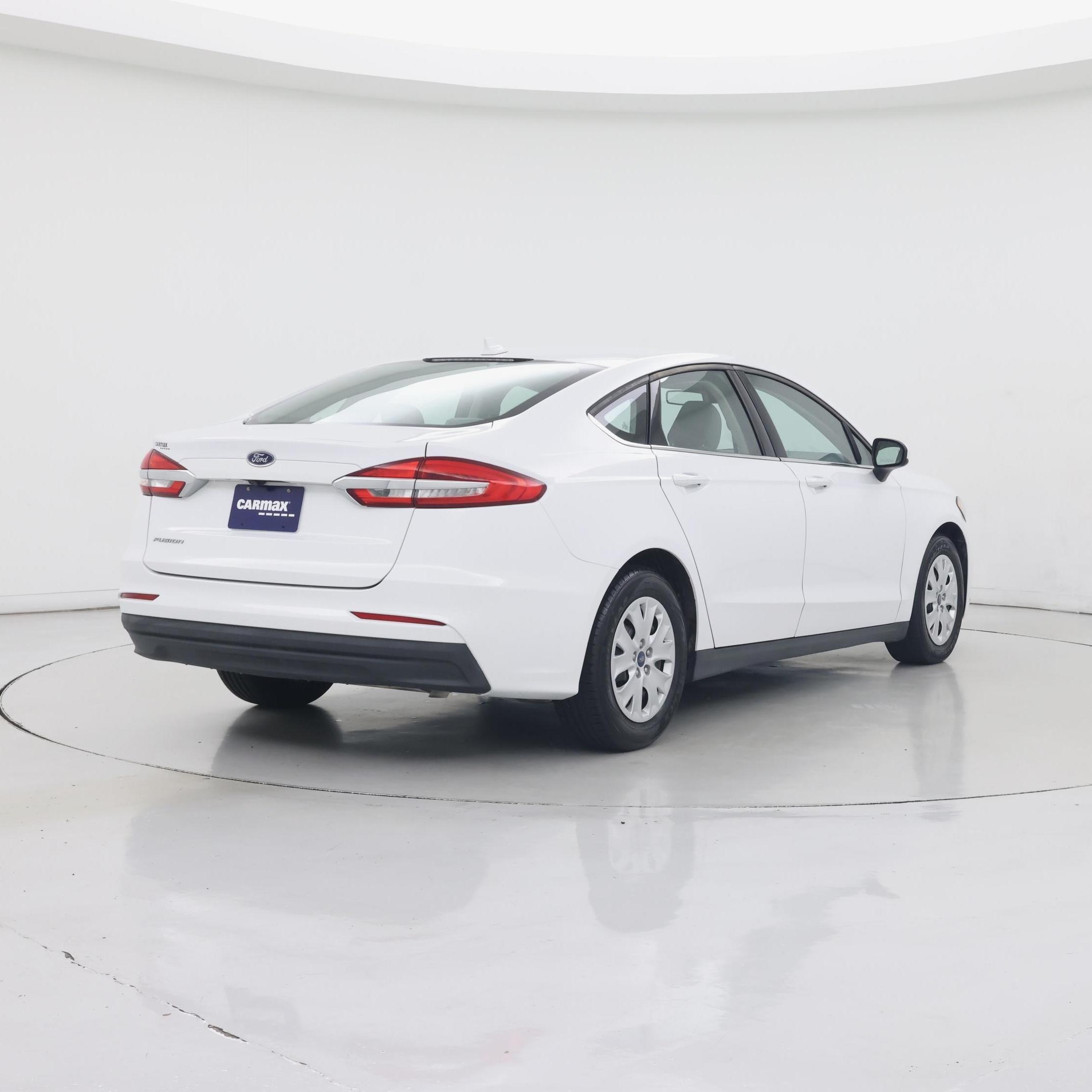 Thumbnail: 2020 Ford Fusion - 8