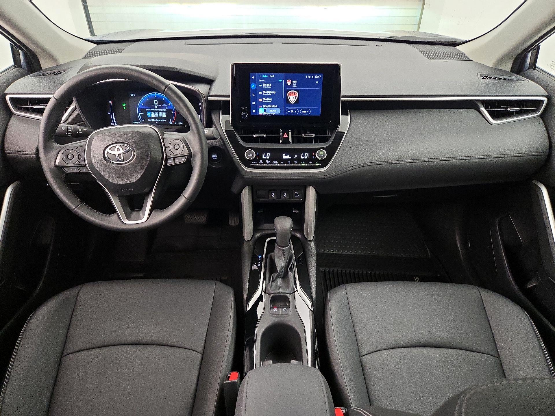 Thumbnail: 2025 Toyota Corolla Cross - 9